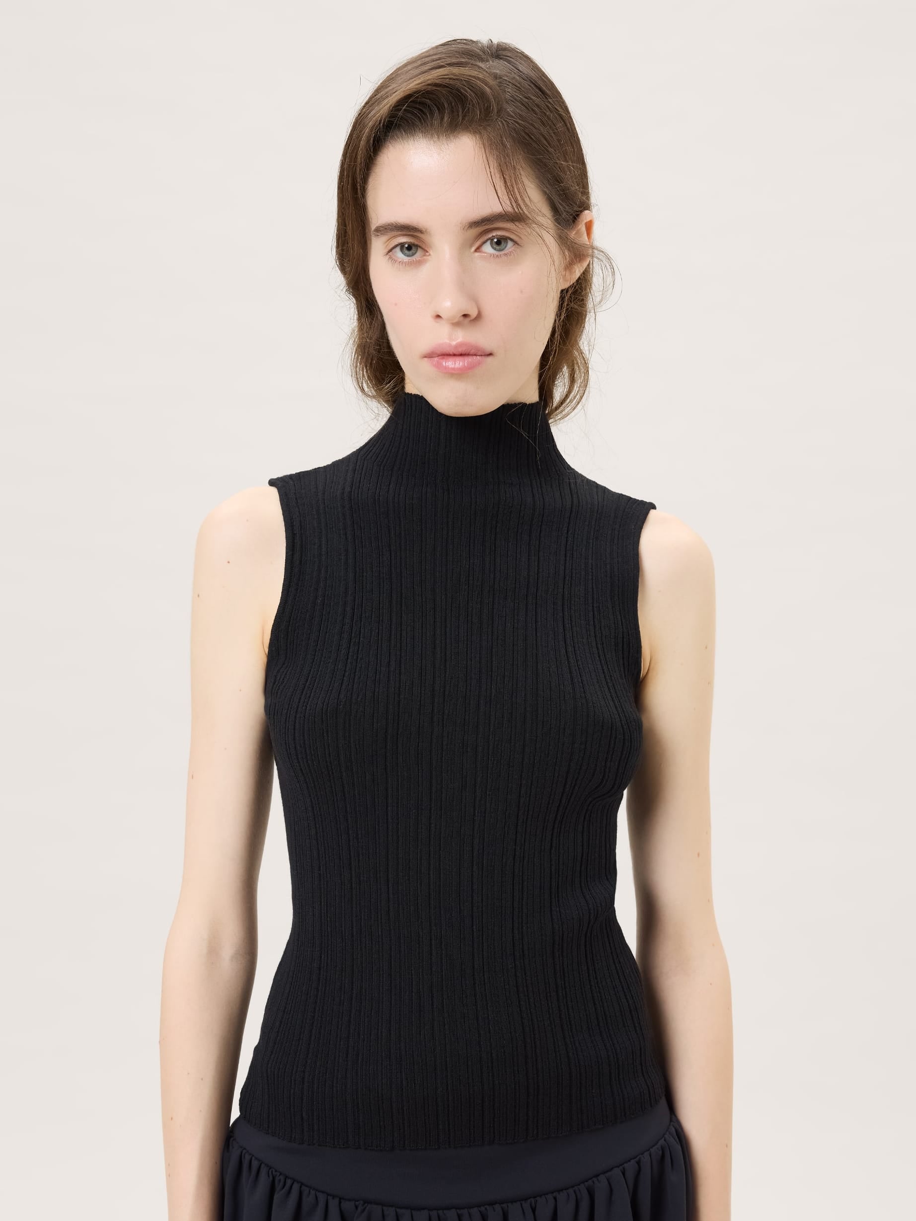 Womens Merino Wool Sleeveless Top—Black