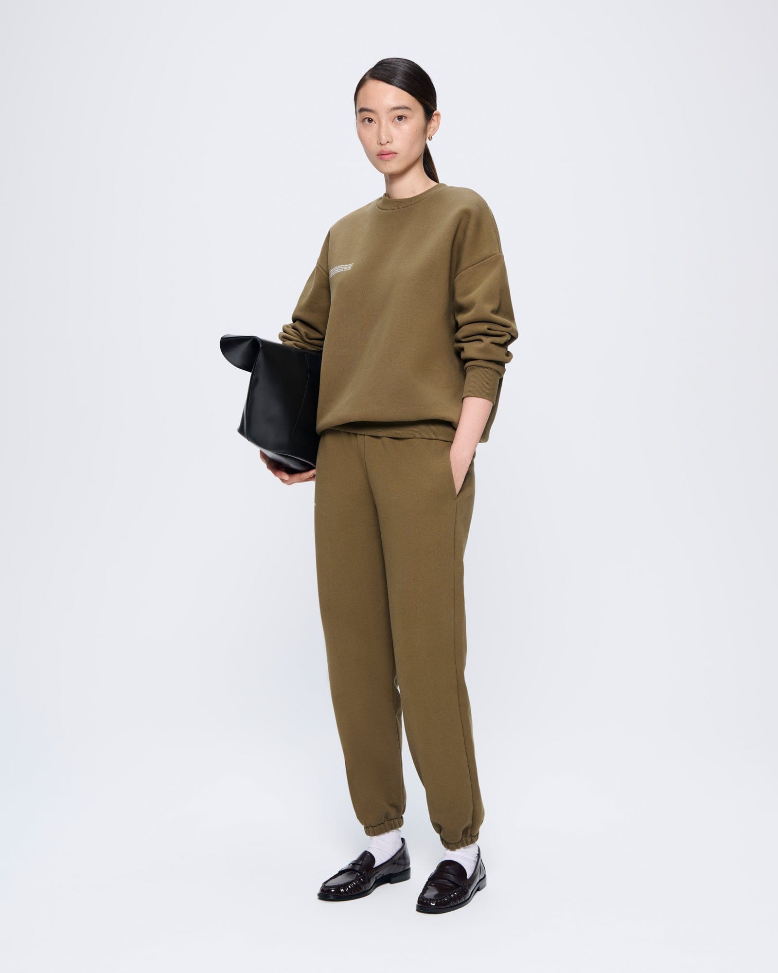 365_HEAVYWEIGHT_SWEATSHIRT_SOIL_BROWN_WOMENS_LEAD