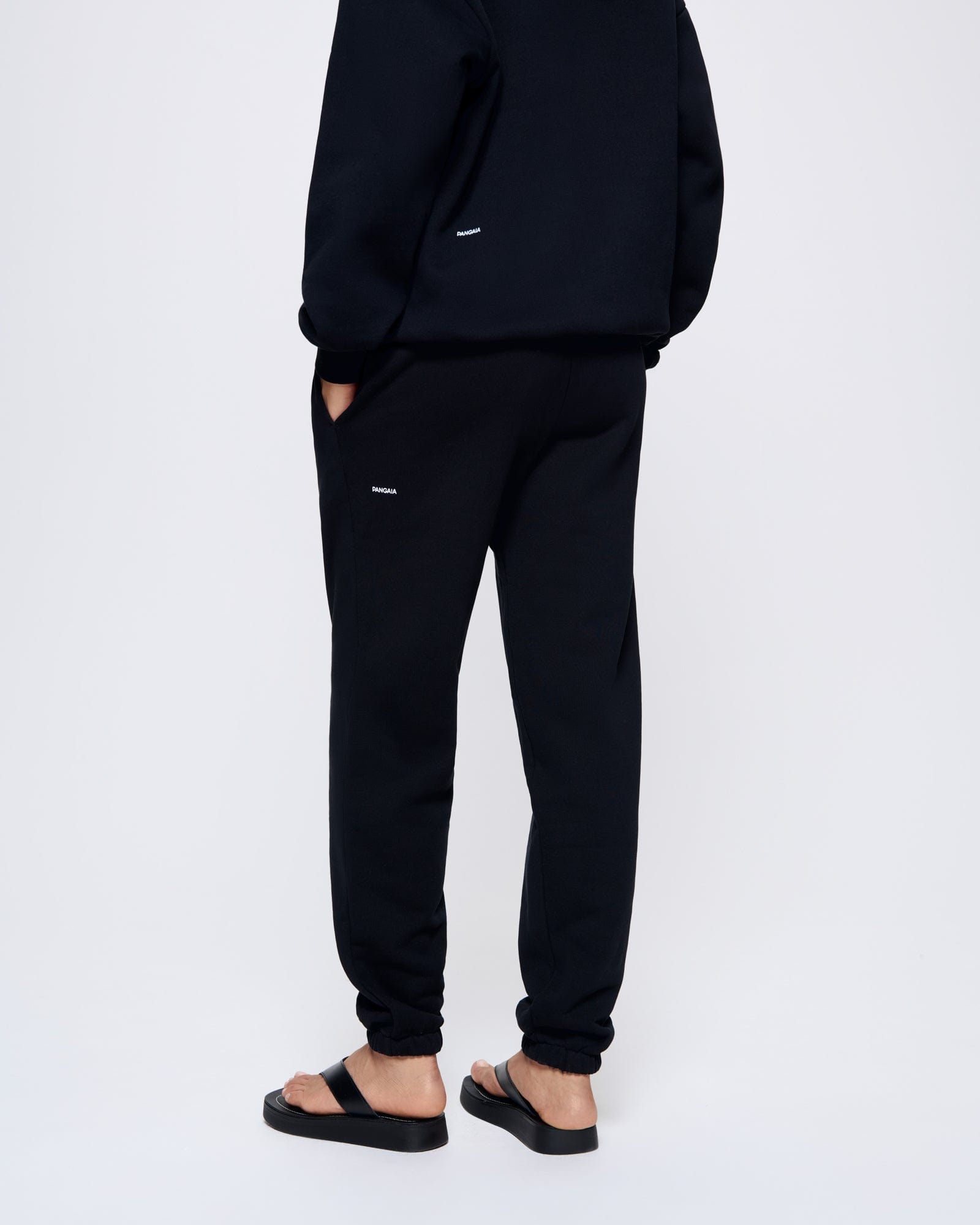 365_HEAVYWEIGHT_TRACK-PANTS_BLACK_WOMENS_BACK-MODEL