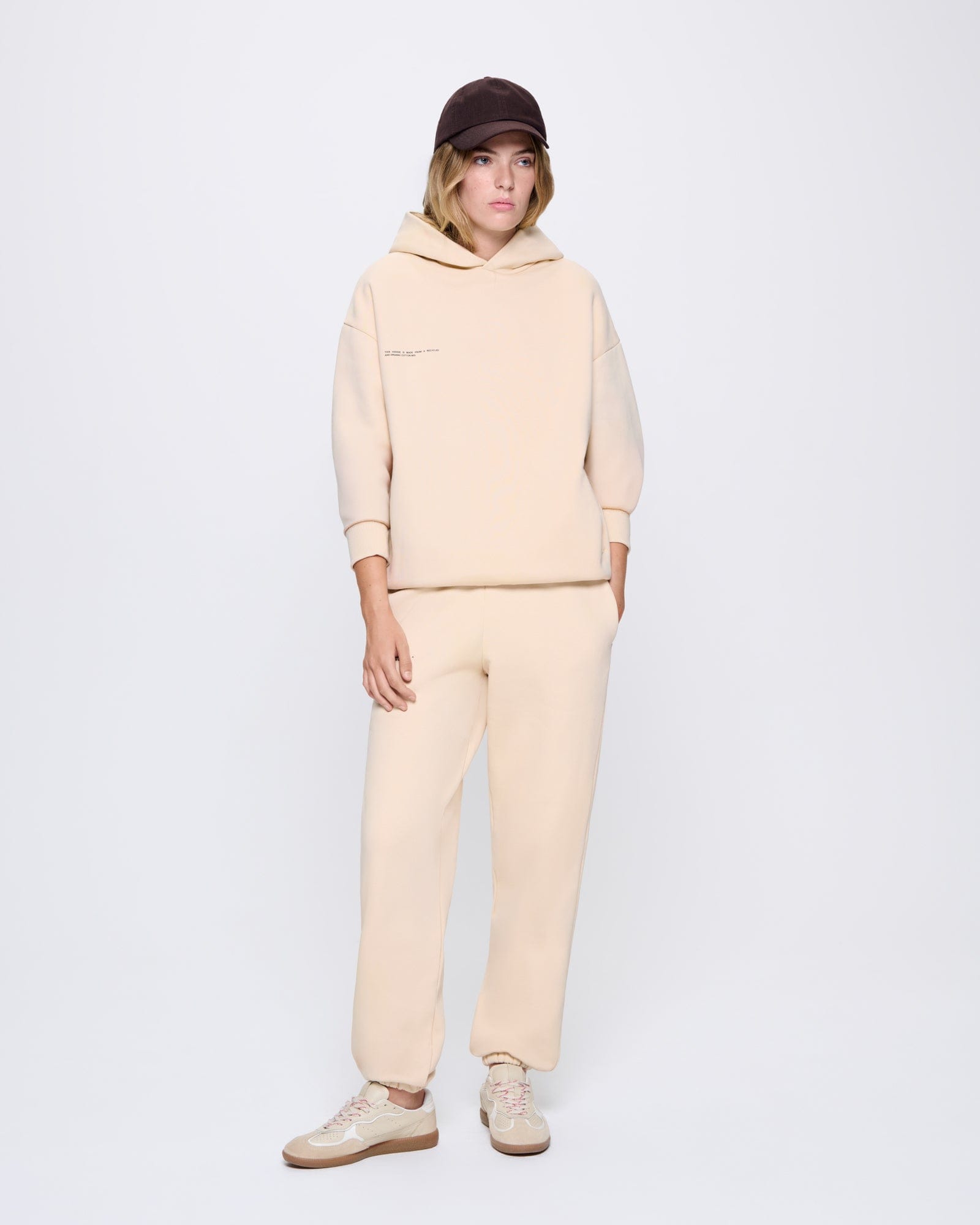 365_HEAVYWEIGHT_TRACK-PANTS_SAND_WOMENS_LEAD-MODEL