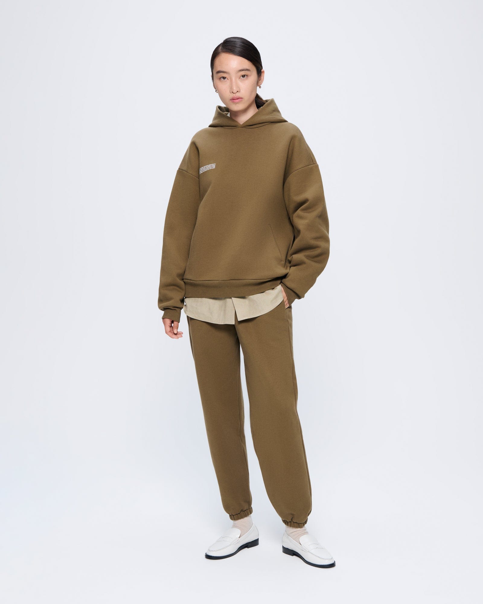 365_HEAVYWEIGHT_TRACKPANTS_SOIL_BROWN_WOMENS_LEAD