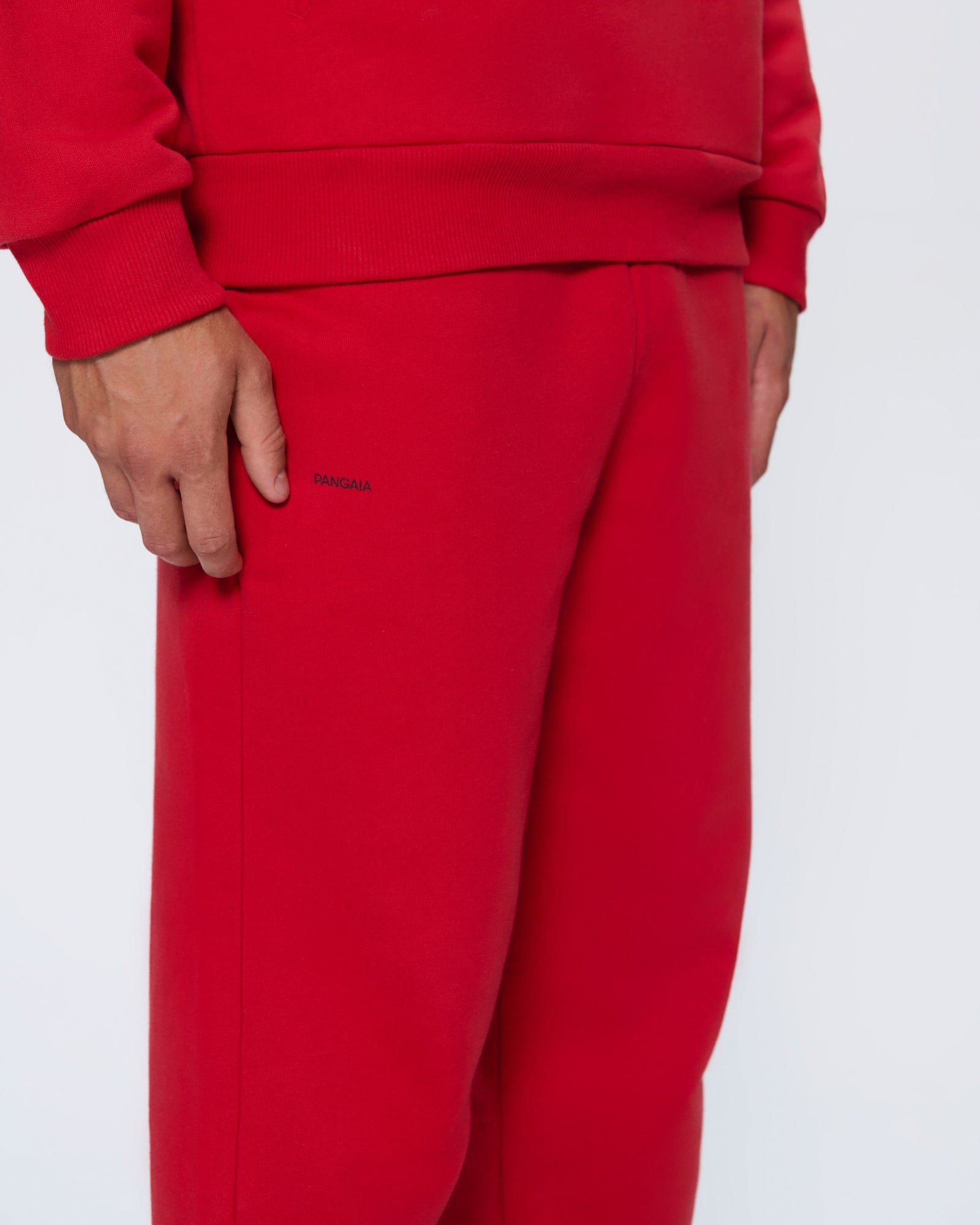 365_HEAVYWEIGHT_TRACK_PANTS_GOJI_RED_MENS_DETAIL