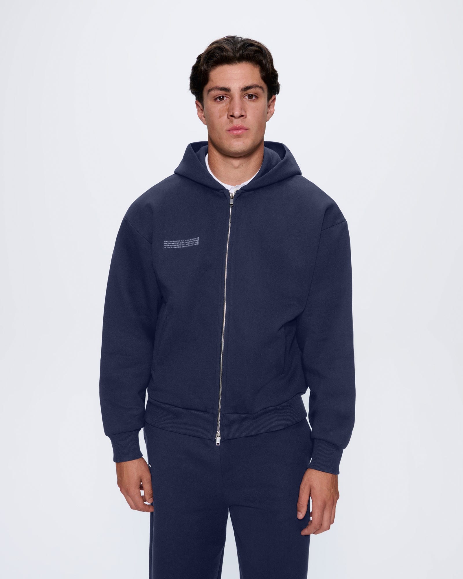 365_HEAVYWEIGHT_ZIP_UP_HOODIE_NAVY_MENS_FRONT_Retouched