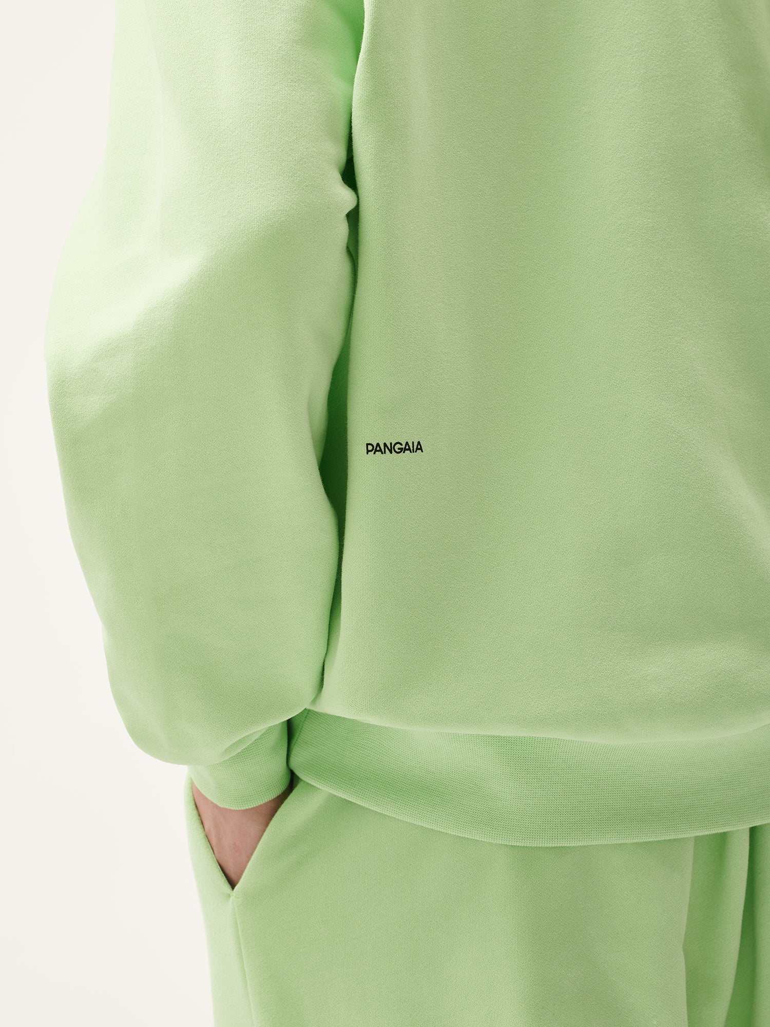 365_Hoodie_Fennel_Green_Male-3