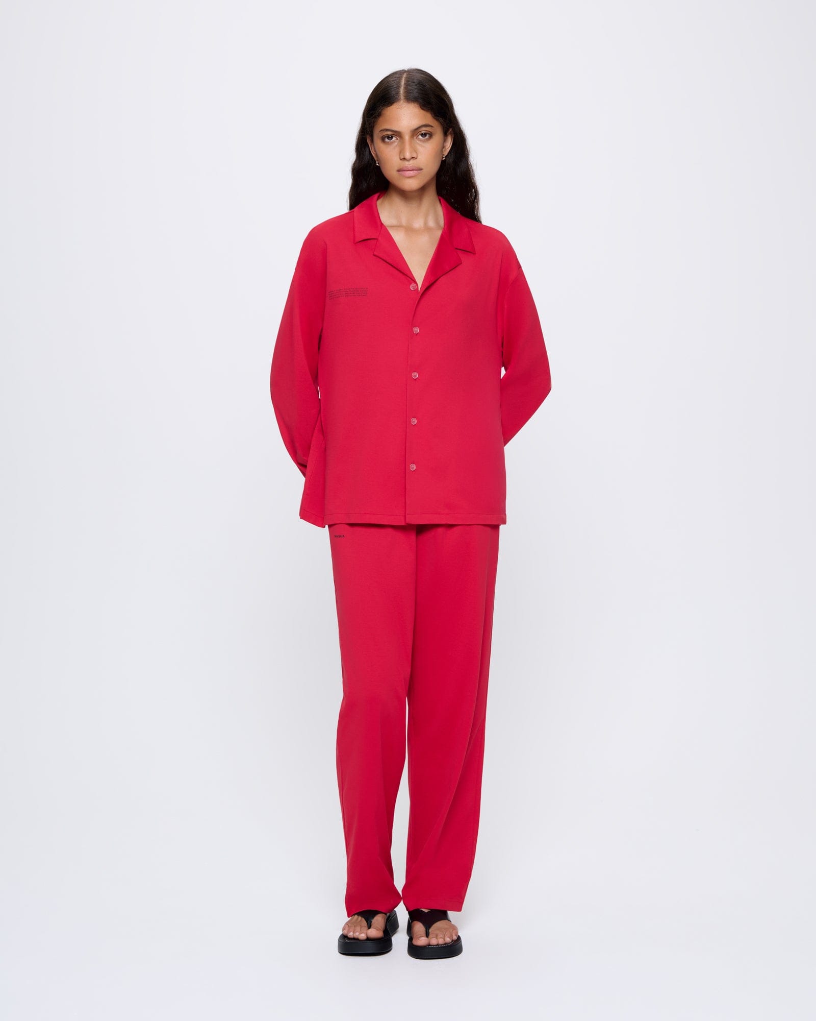 365_LIGHTWEIGHT_LONG-PYJAMA-SET_GOJI-RED_WOMENS_LEAD