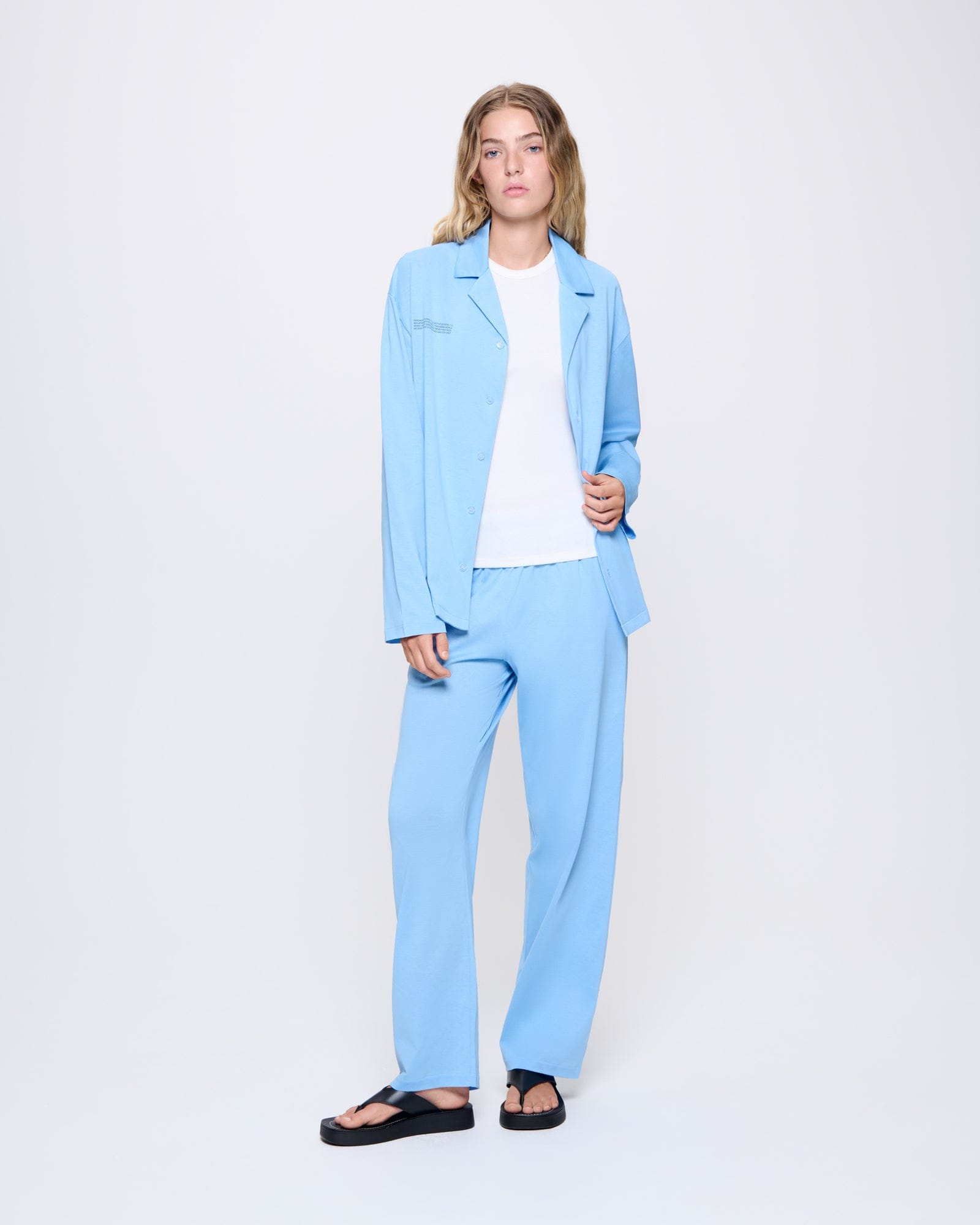 365_LIGHTWEIGHT_LONG-PYJAMA-SET_LAKE-BLUE_WOMENS_LEAD