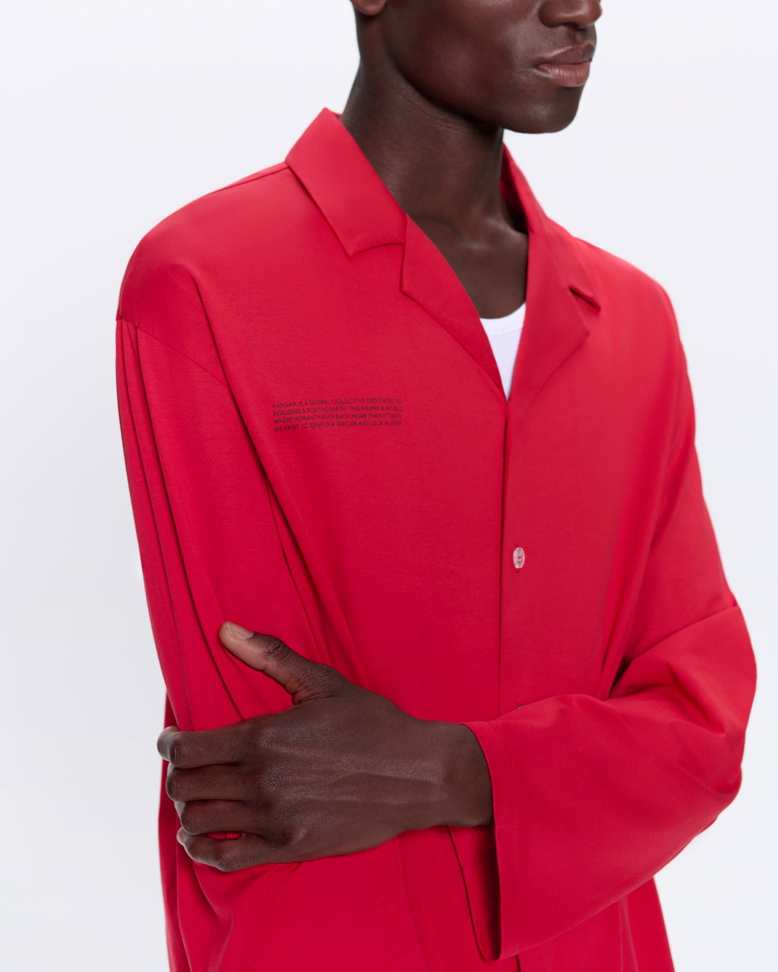 365_LIGHTWEIGHT_LONG_PYJAMA_SET_MAITAKE_GOJI_RED_MENS_DETAIL2