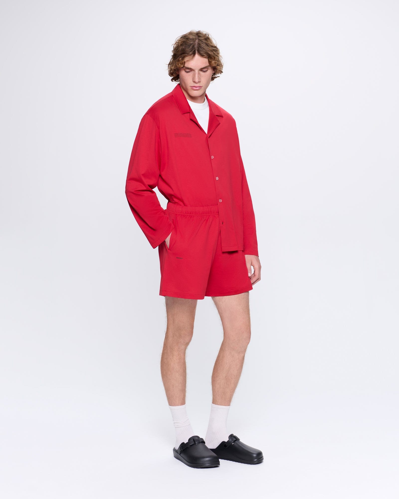 365_LIGHTWEIGHT_SHORT_PYJAMA_SET_MAITAKE_GOJI_RED_MENS_LEAD