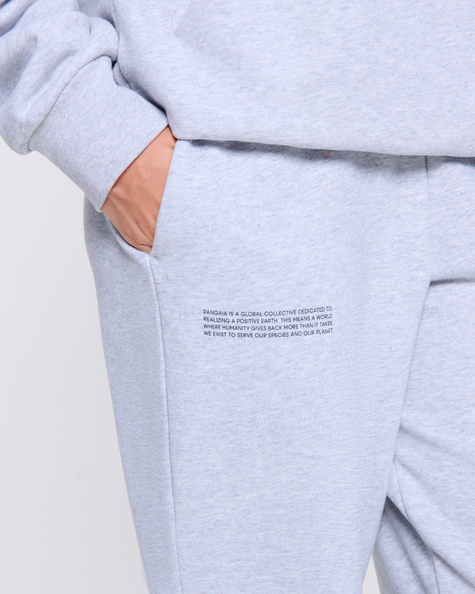 365_MIDWEIGHT_TRACK-PANTS_GREY-MARL_WOMENS_DETAIL-MODEL