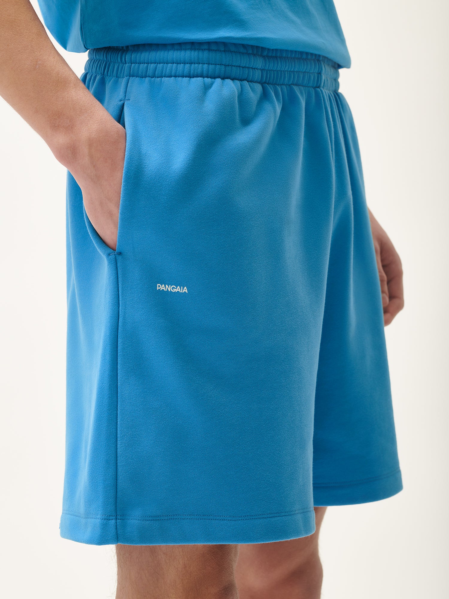 365_Summer_Refresh_Midweight_Mid_Length_Shorts_Geyser_Blue_male-3