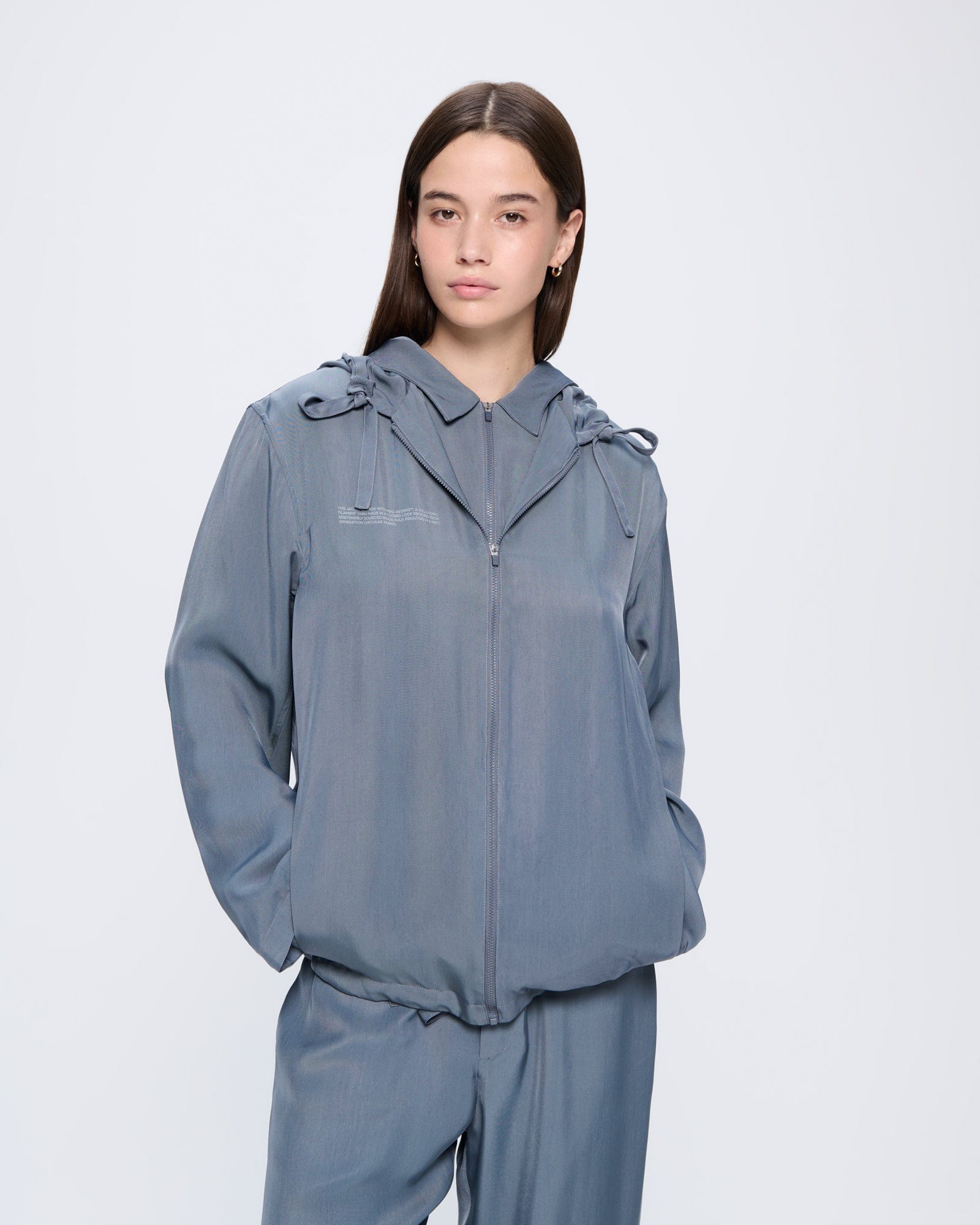 Womens AeoniQ™ Jacket— Volcanic Gray