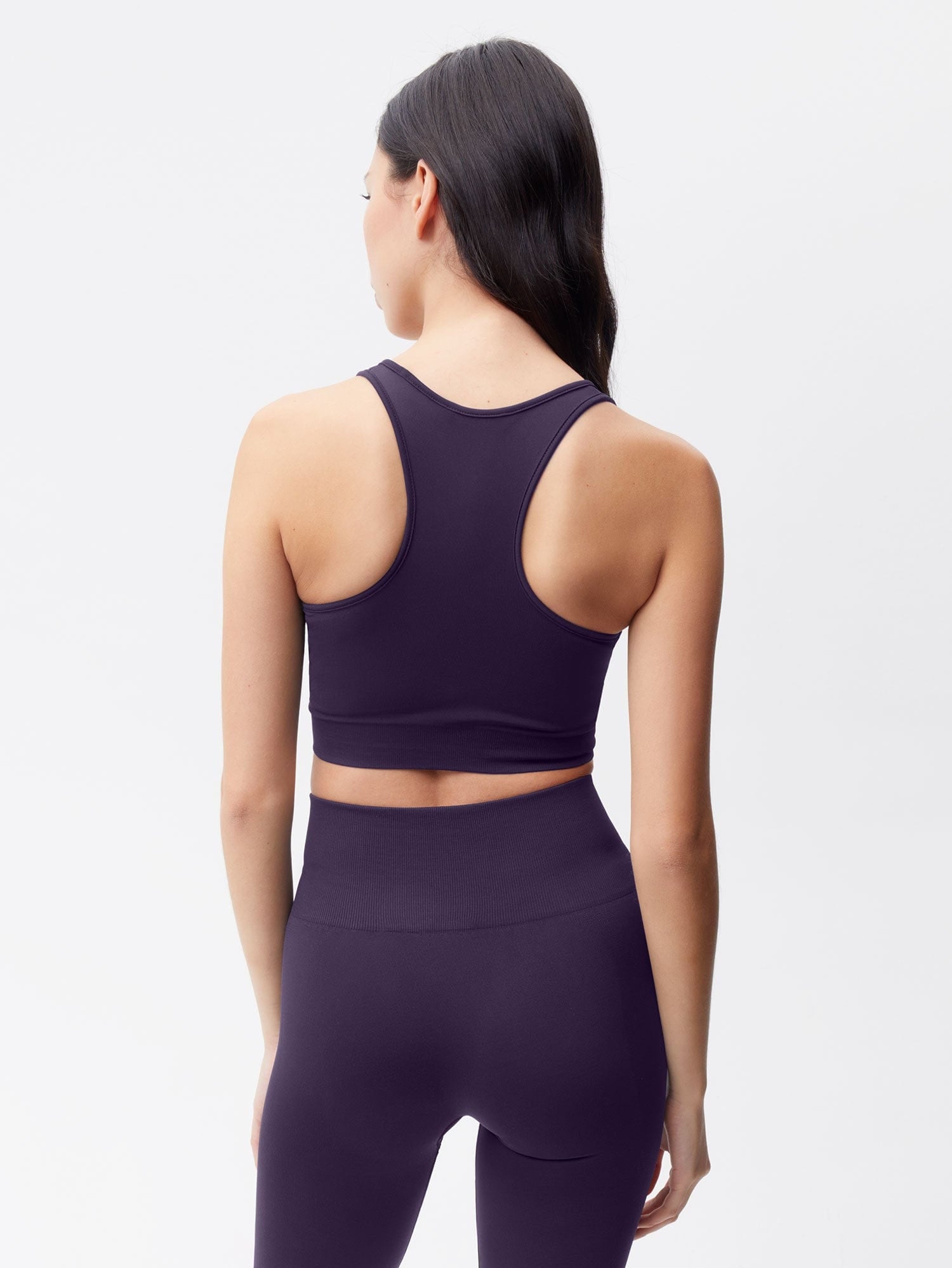 Activewear-3.1-Rib-Bra-Blackberry-Female-2