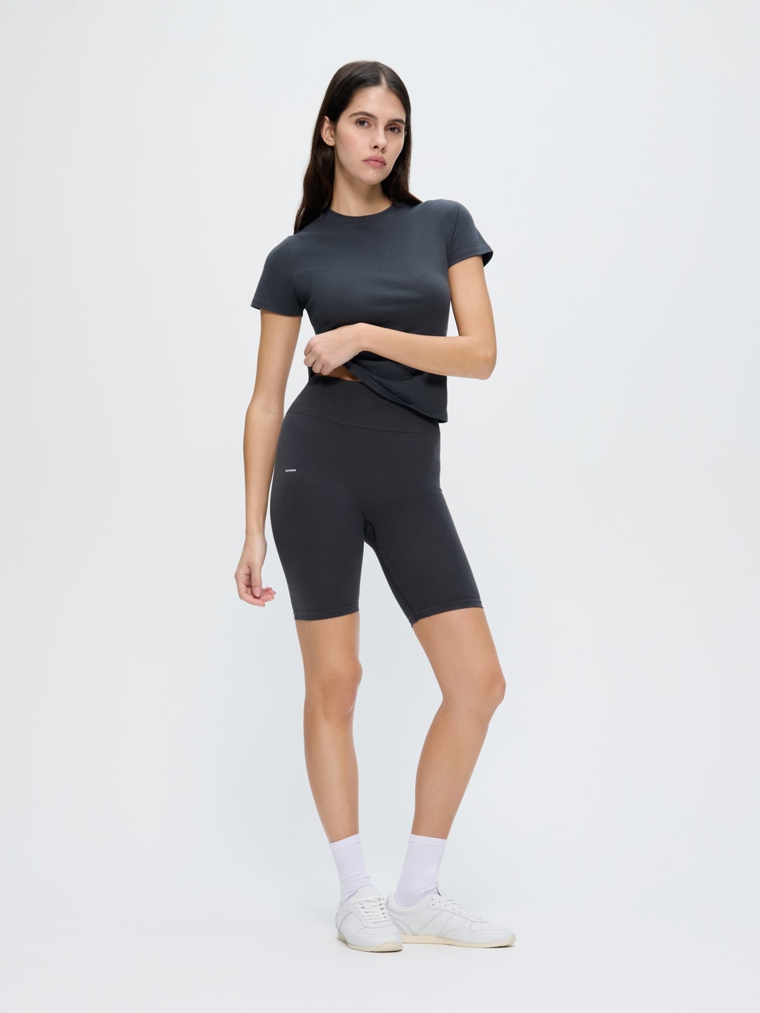Womens Cotton-Stretch Cycle Shorts—Smoked Black