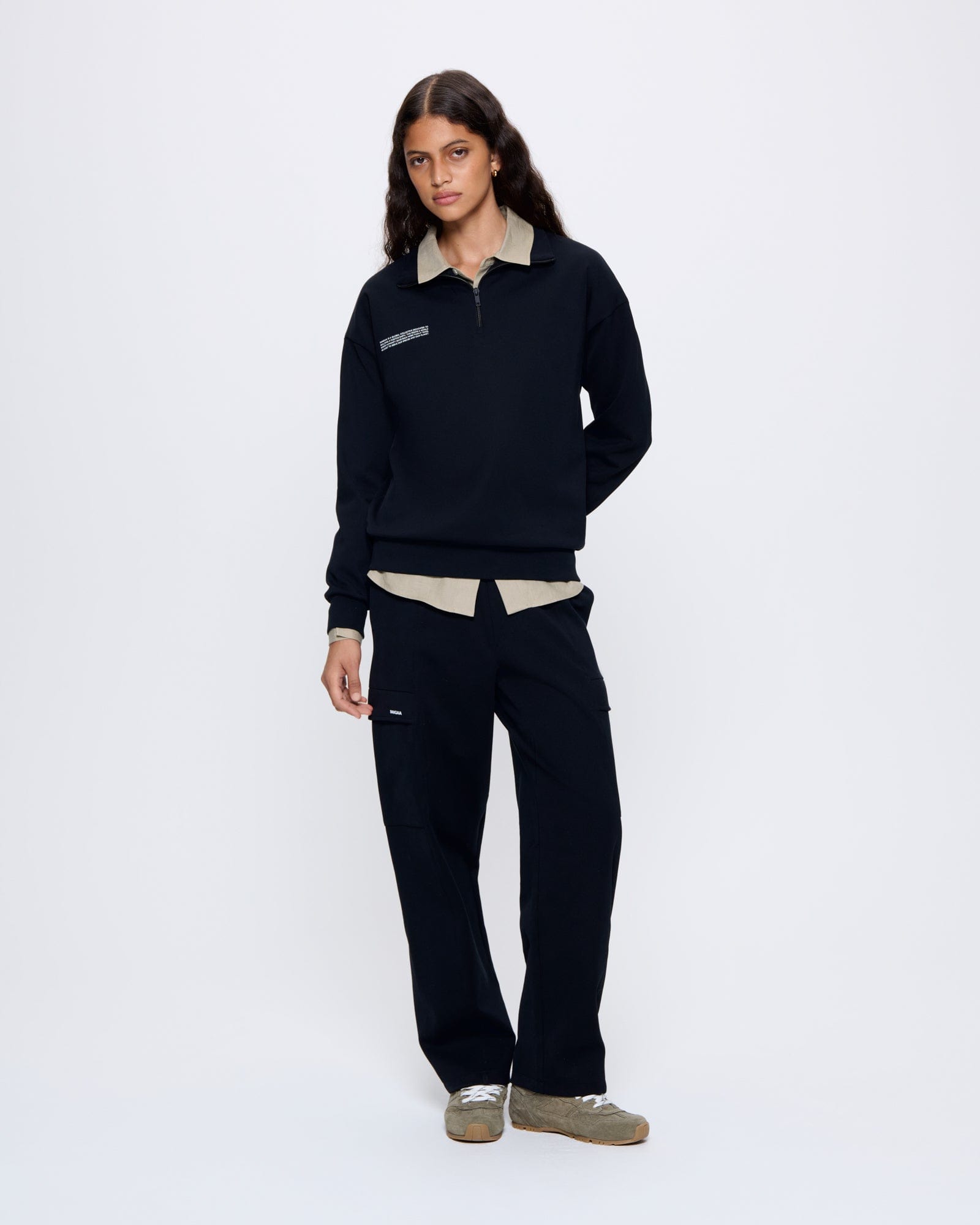 DNA_DOUBLE-JERSEY-SWEATSHIRT_BLACK_WOMENS_LEAD_5f568c81-8669-4ecc-97b2-d3ac8fe577cf