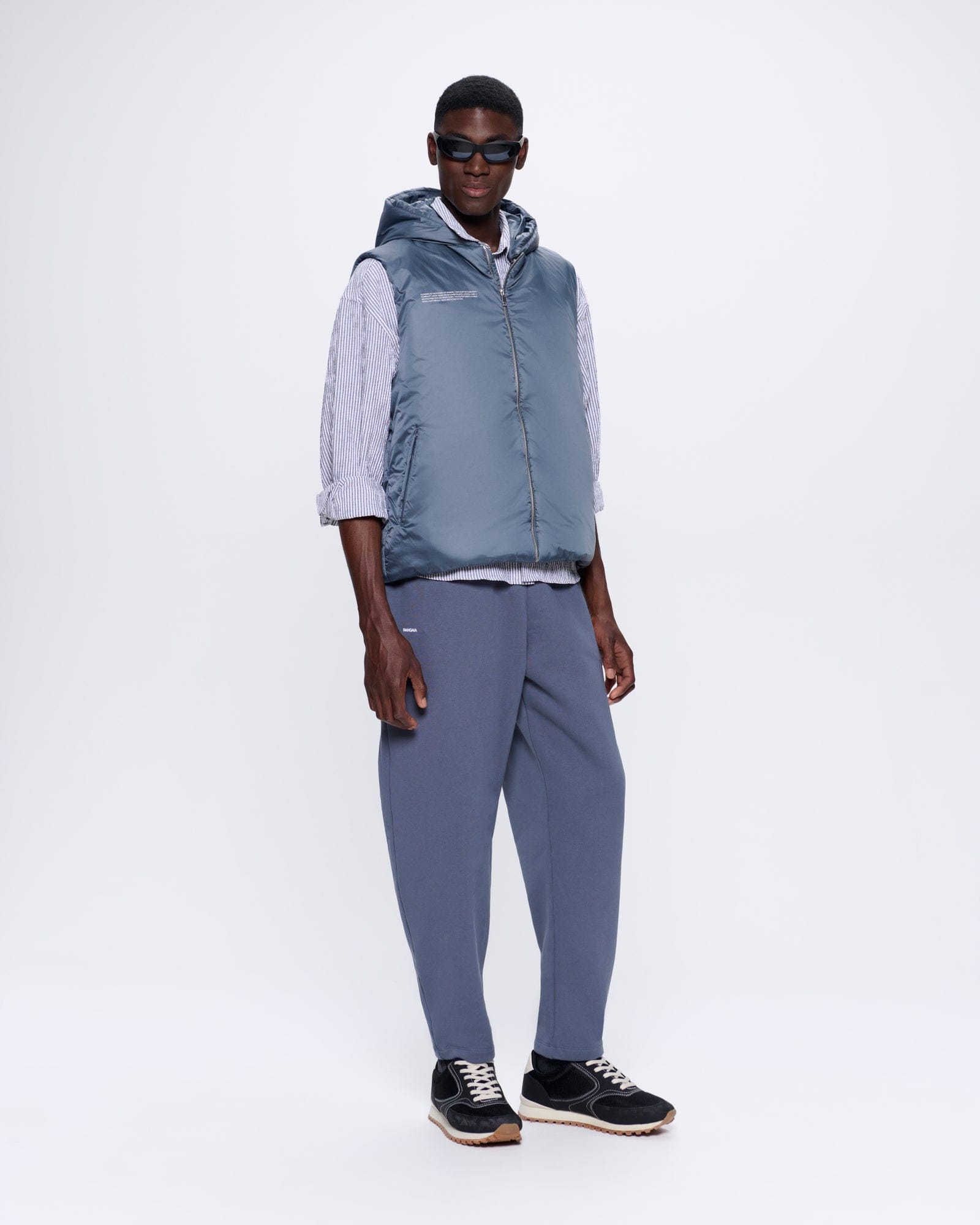 DNA_FOWER-WARMTH_GILET_ATMOSPHERE_GREY_MENS_LEAD