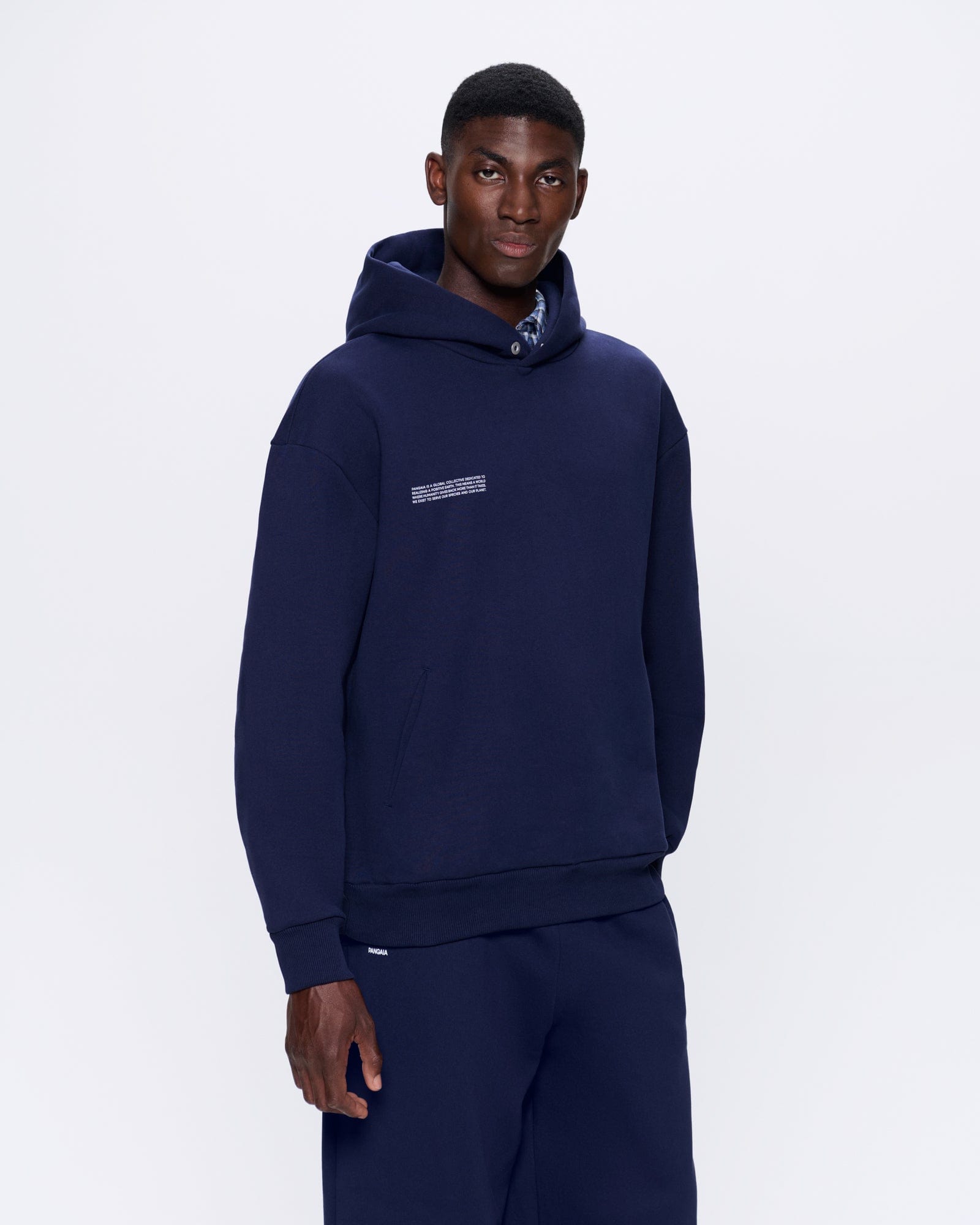 DNA_HOODIE_HIGHLAND_ATMOSPHERE_NAVY_MENS_FRONT