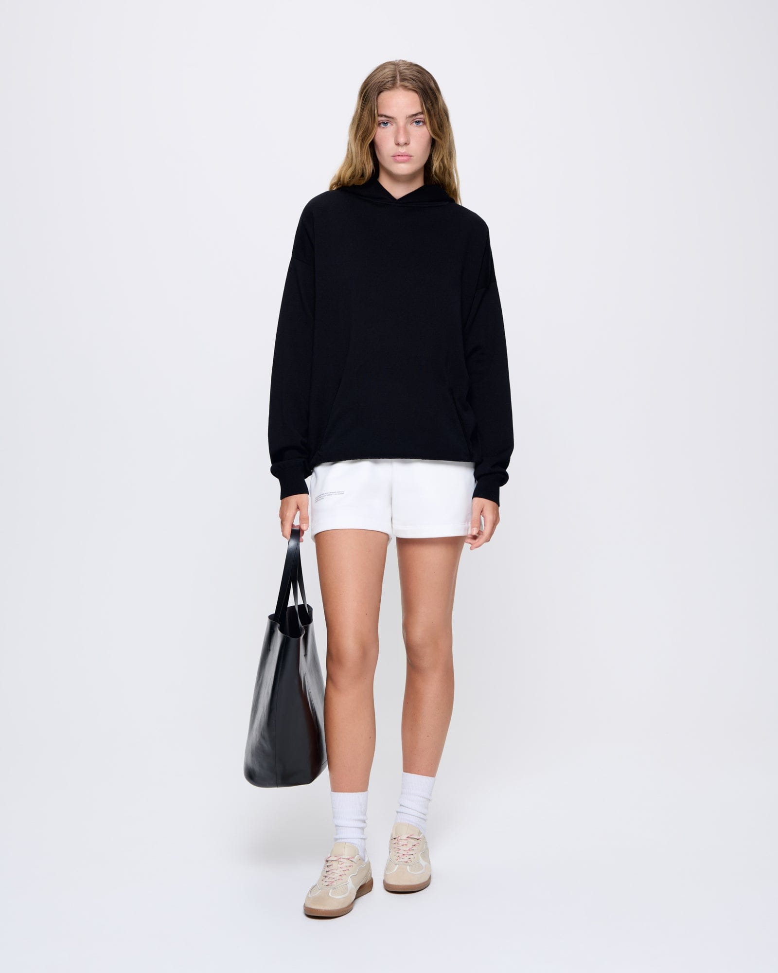 DNA_KNITTED-HOODIE_BLACK_WOMENS_LEAD