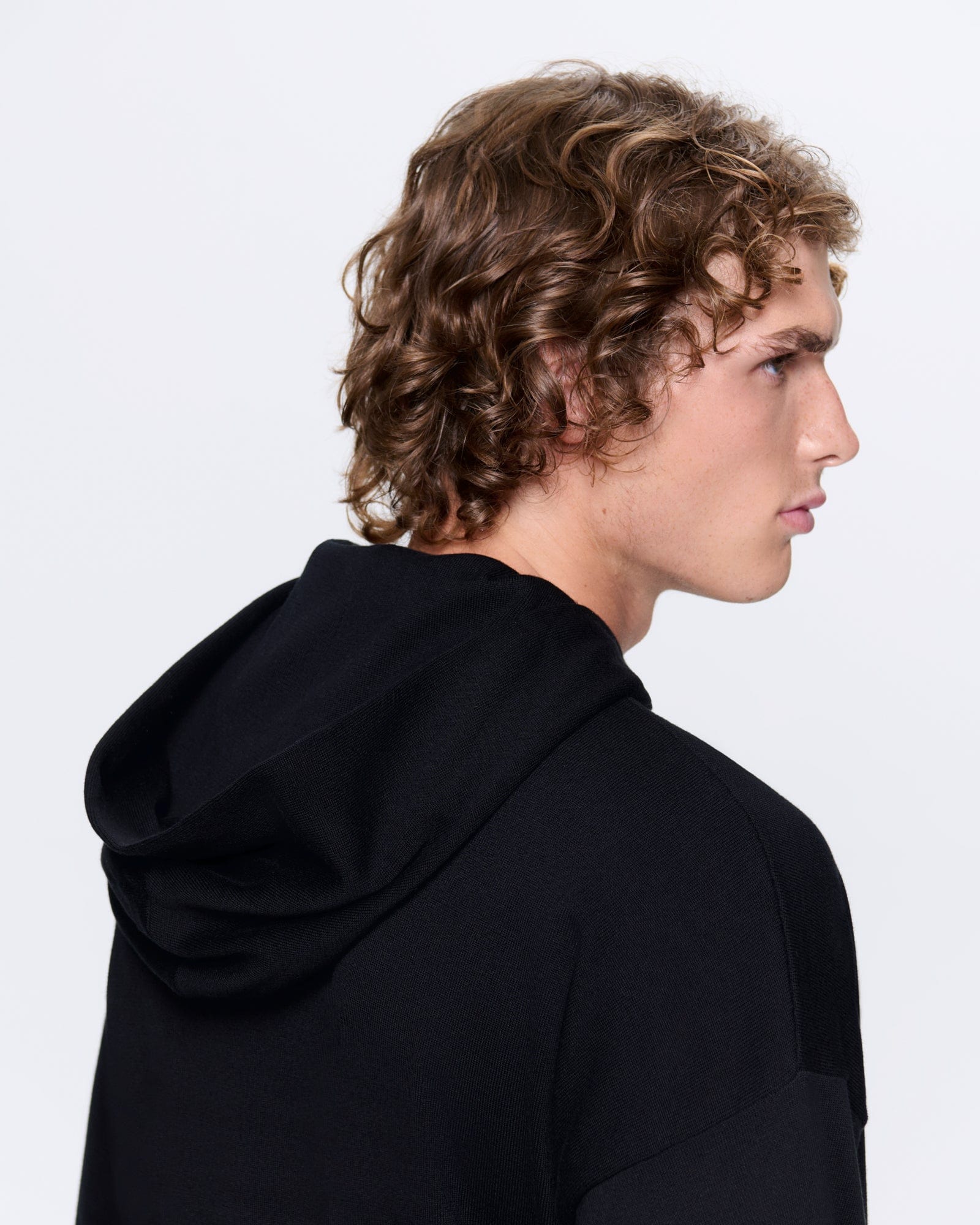 DNA_KNITTED_HOODIE_BLACK_MENS_DETAIL