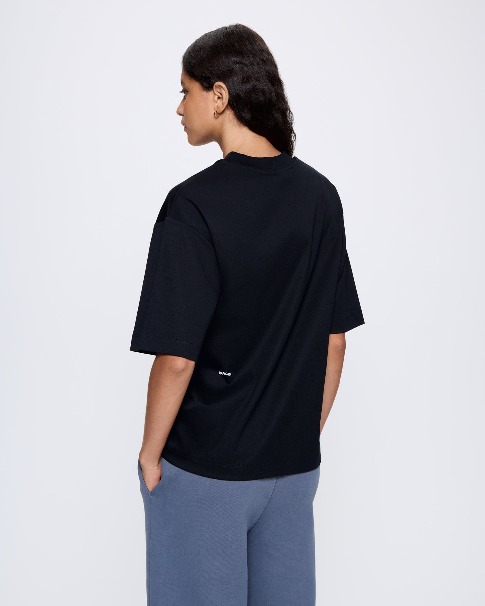 DNA_OVERSIZED-T-SHIRT_BLACK_WOMENS_BACK