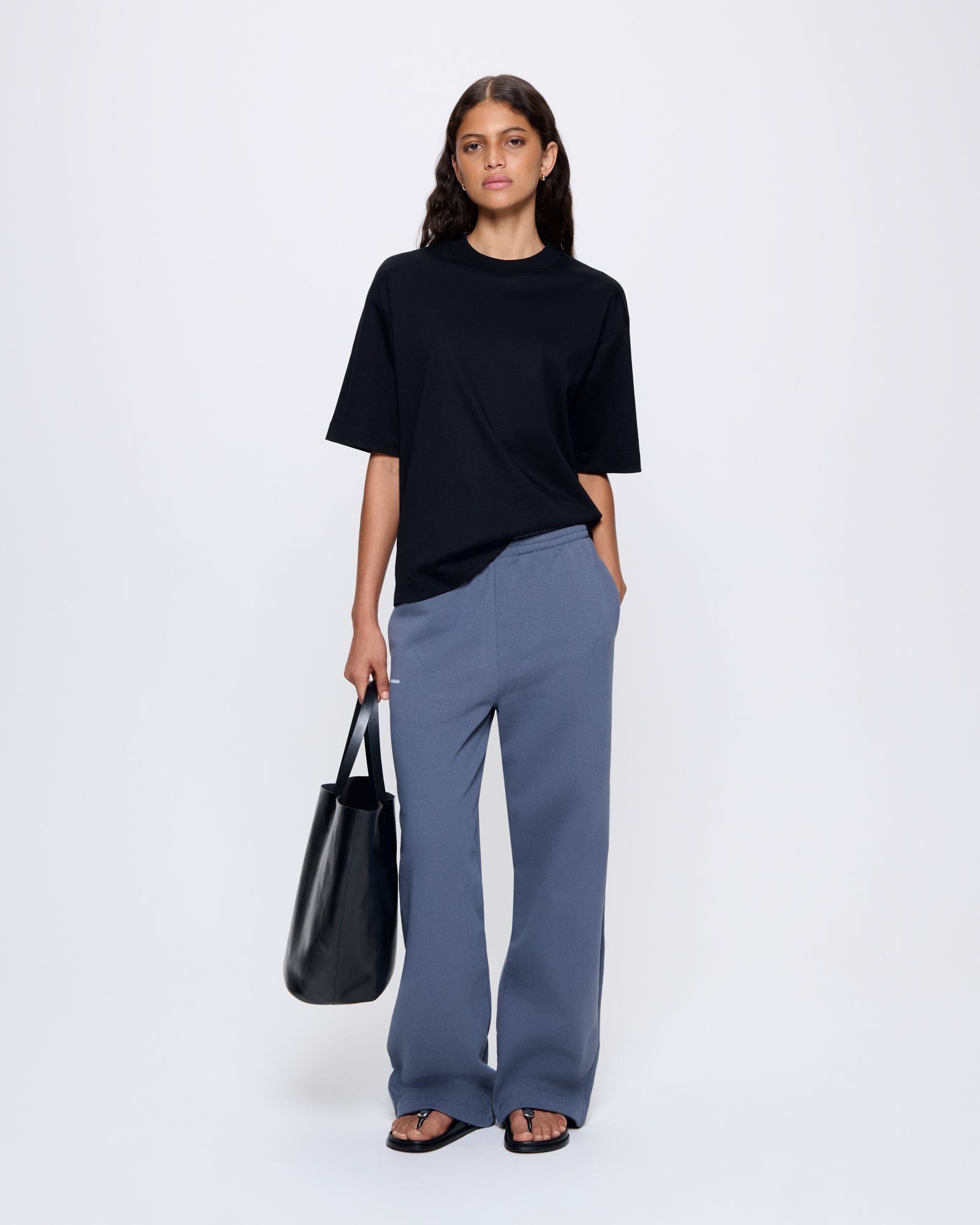 DNA_OVERSIZED-T-SHIRT_BLACK_WOMENS_LEAD