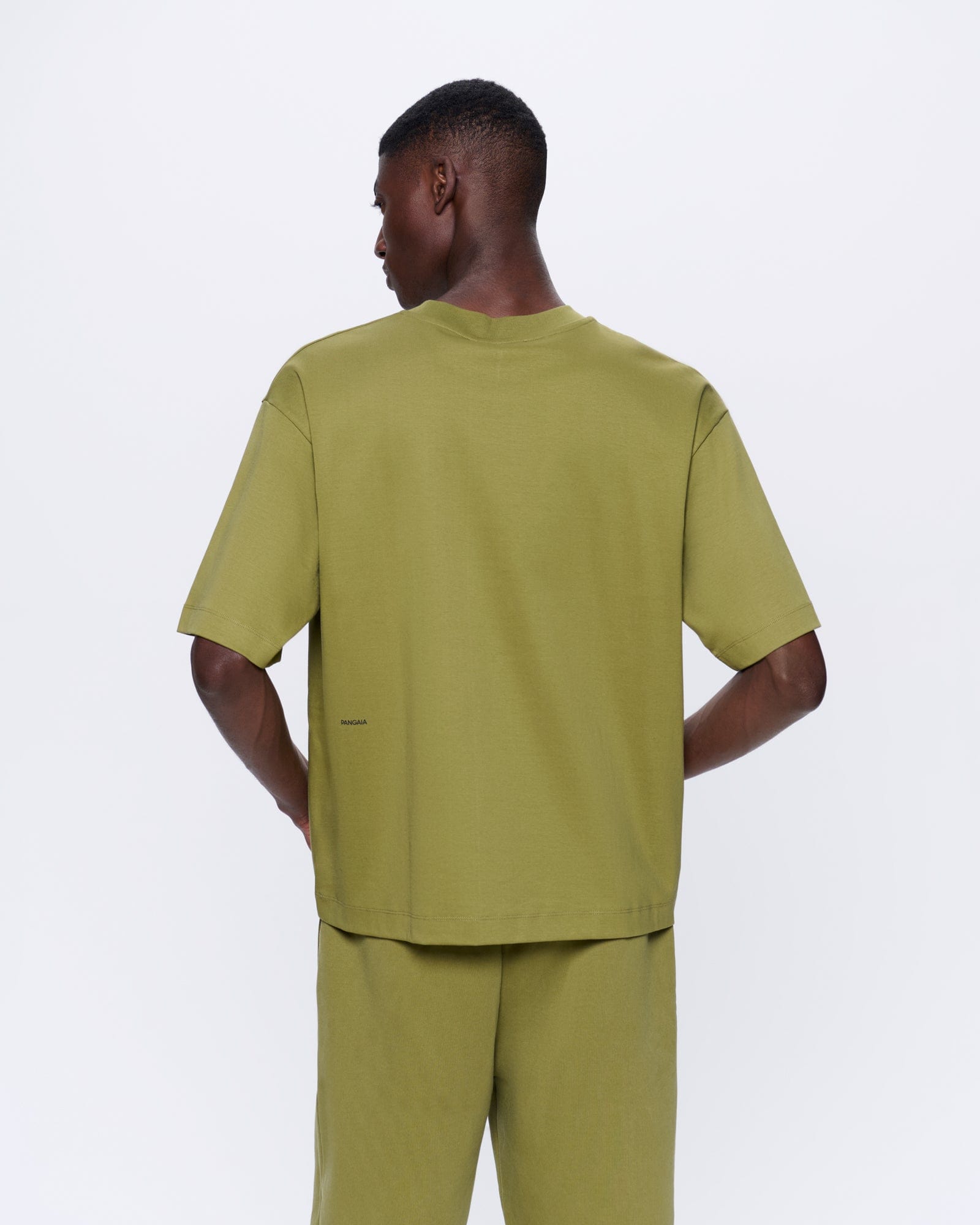DNA_OVERSIZED_TSHIRT_HIGHLAND_GREEN_MENS_BACK