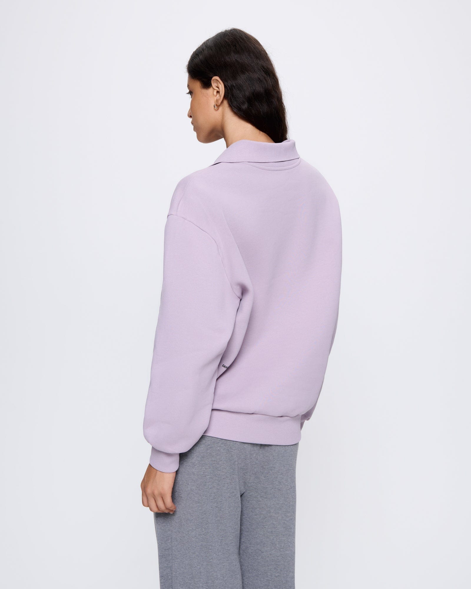 DNA_POLO-NECK-SWEATSHIRT_RAISIN-PURPLE_WOMENS_BACK