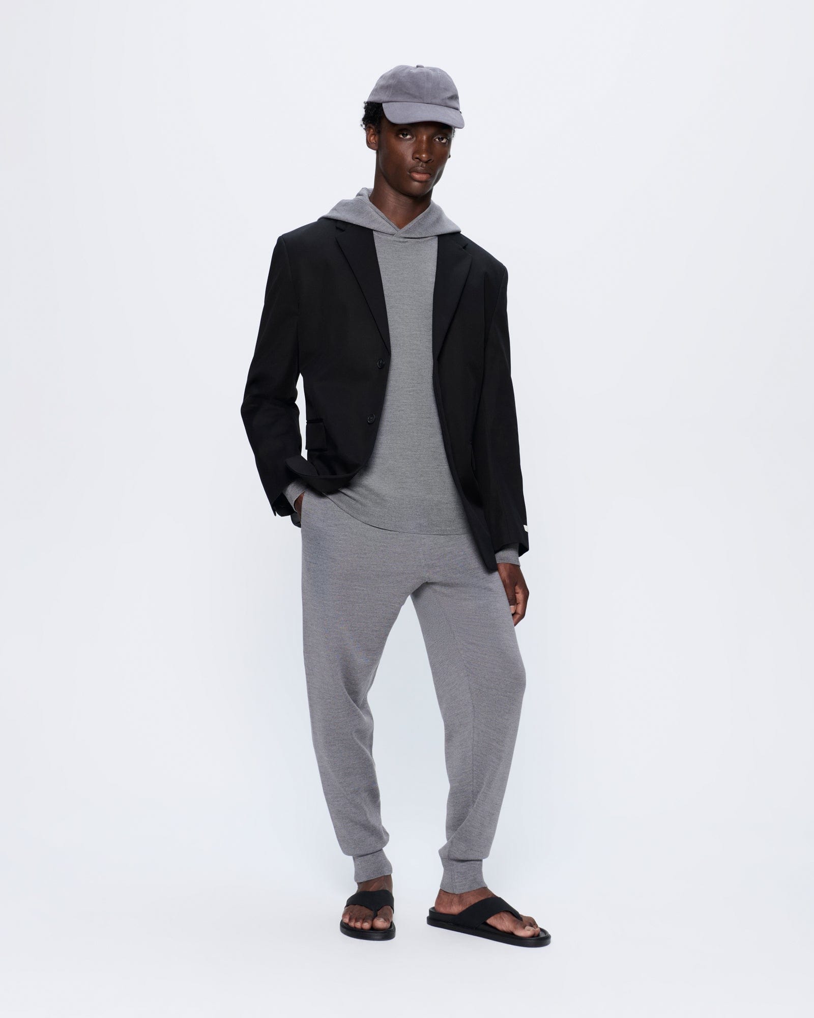 DNA_REGENERATIVE_MERINO_WOOL_HOODIE_GREY_MARL_MENS_LEAD