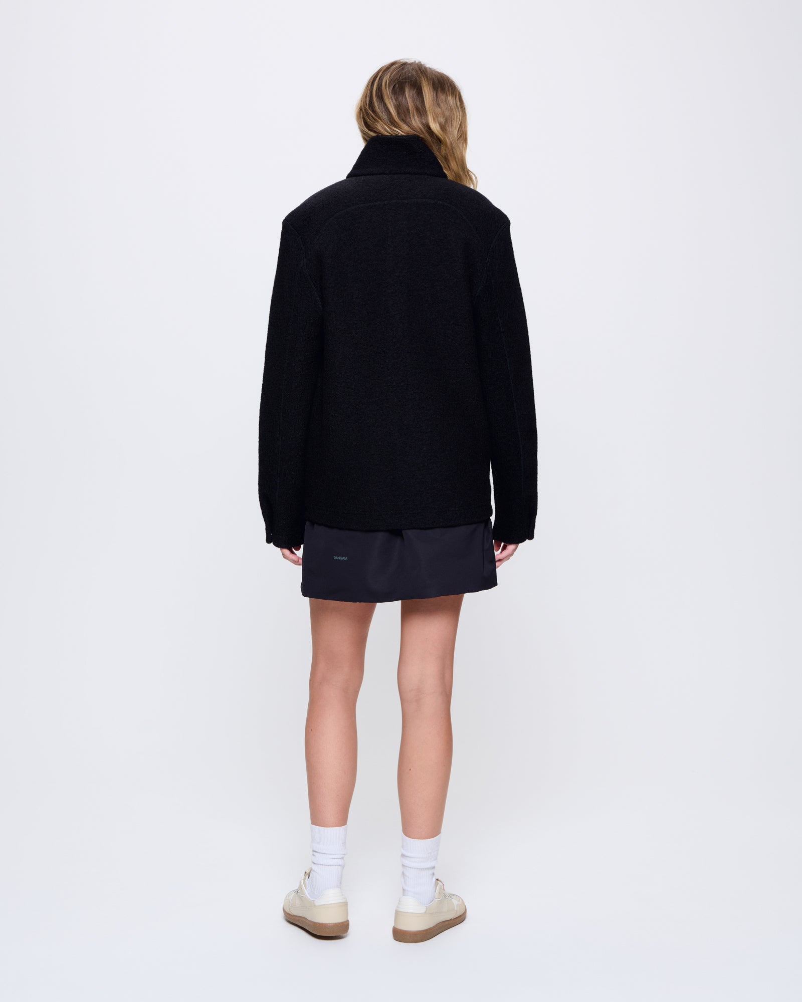 DNA_UTILITY-WOOL-JACKET_BLACK_WOMENS_BACK