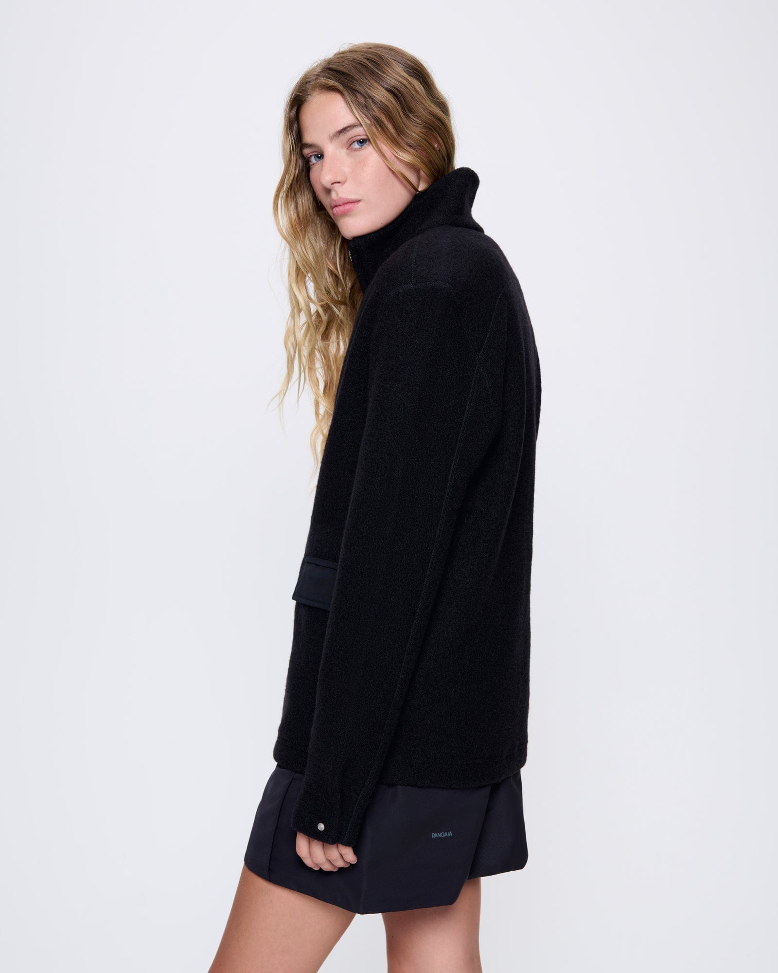 DNA_UTILITY-WOOL-JACKET_BLACK_WOMENS_DETAIL