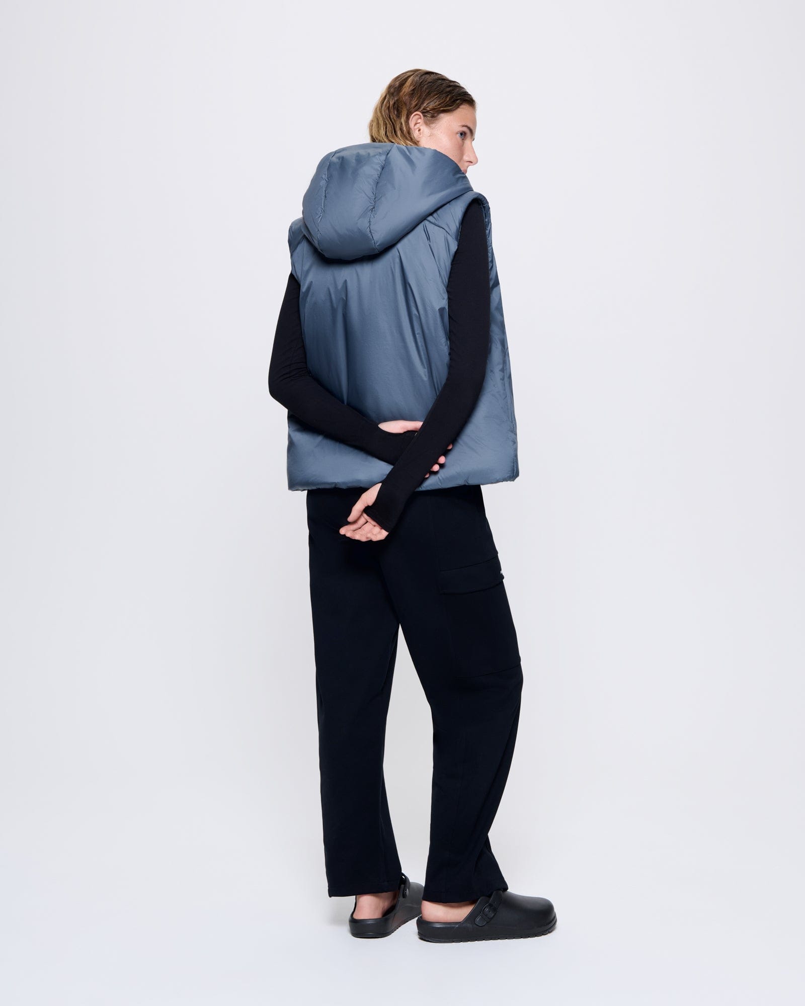 FLOWER-WARMTH_LITE_GILET_ATMOSPHERE-GREY_WOMENS_BACK