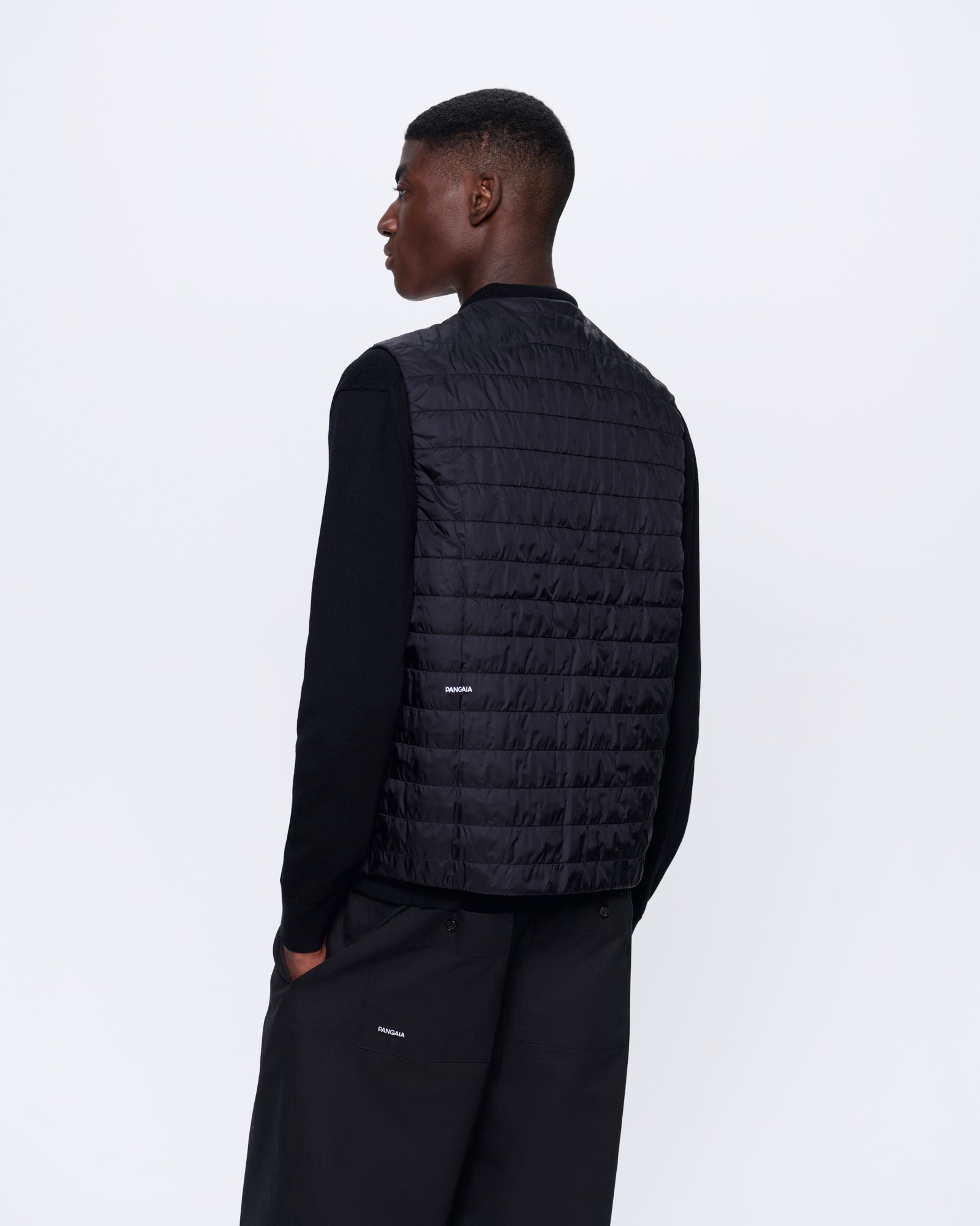 FLOWER_WARMTH_LIGHT_GILET_BLACK_MENS_BACK
