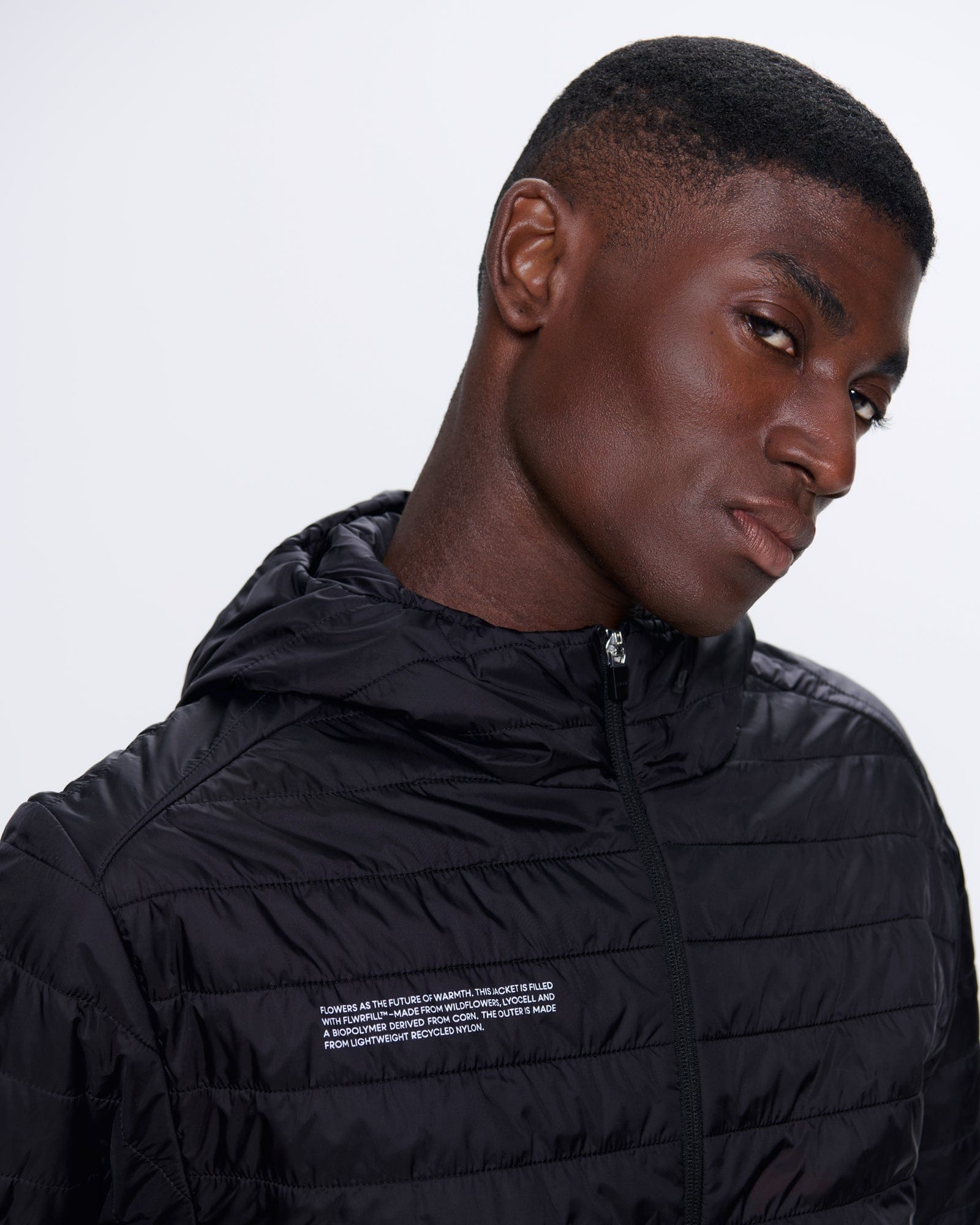 FLOWER_WARMTH_LIGHT_JACKET_BLACK_MENS_DETAIL