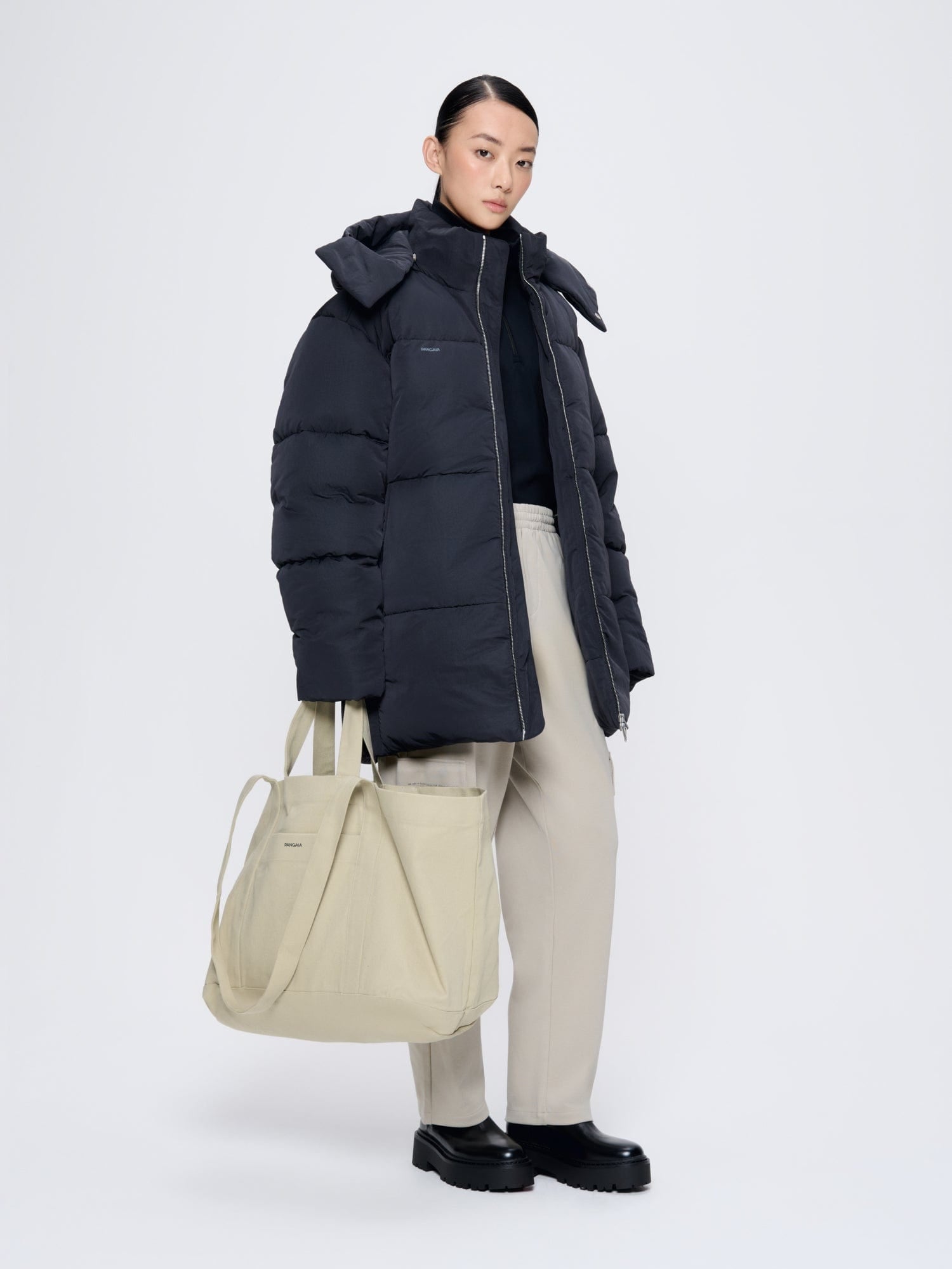 Womens Flower-Warmth Recycled Nylon Long Puffer—black