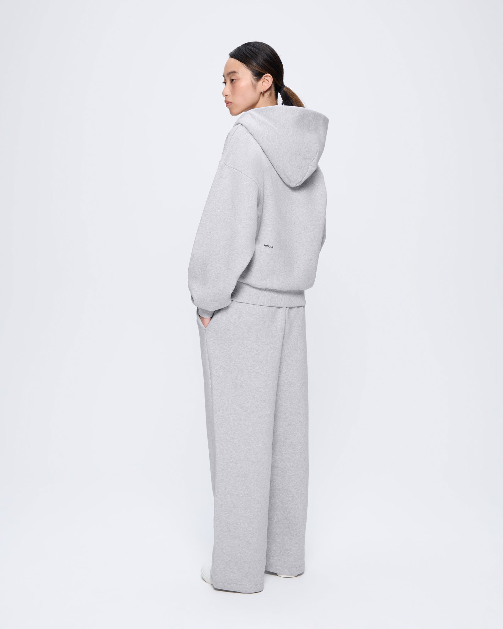 HEAVYWEIGHT-STRAIGHT-LEG_TRACK_PANTS_GREY_MARL_WOMENS_BACK_Retouched