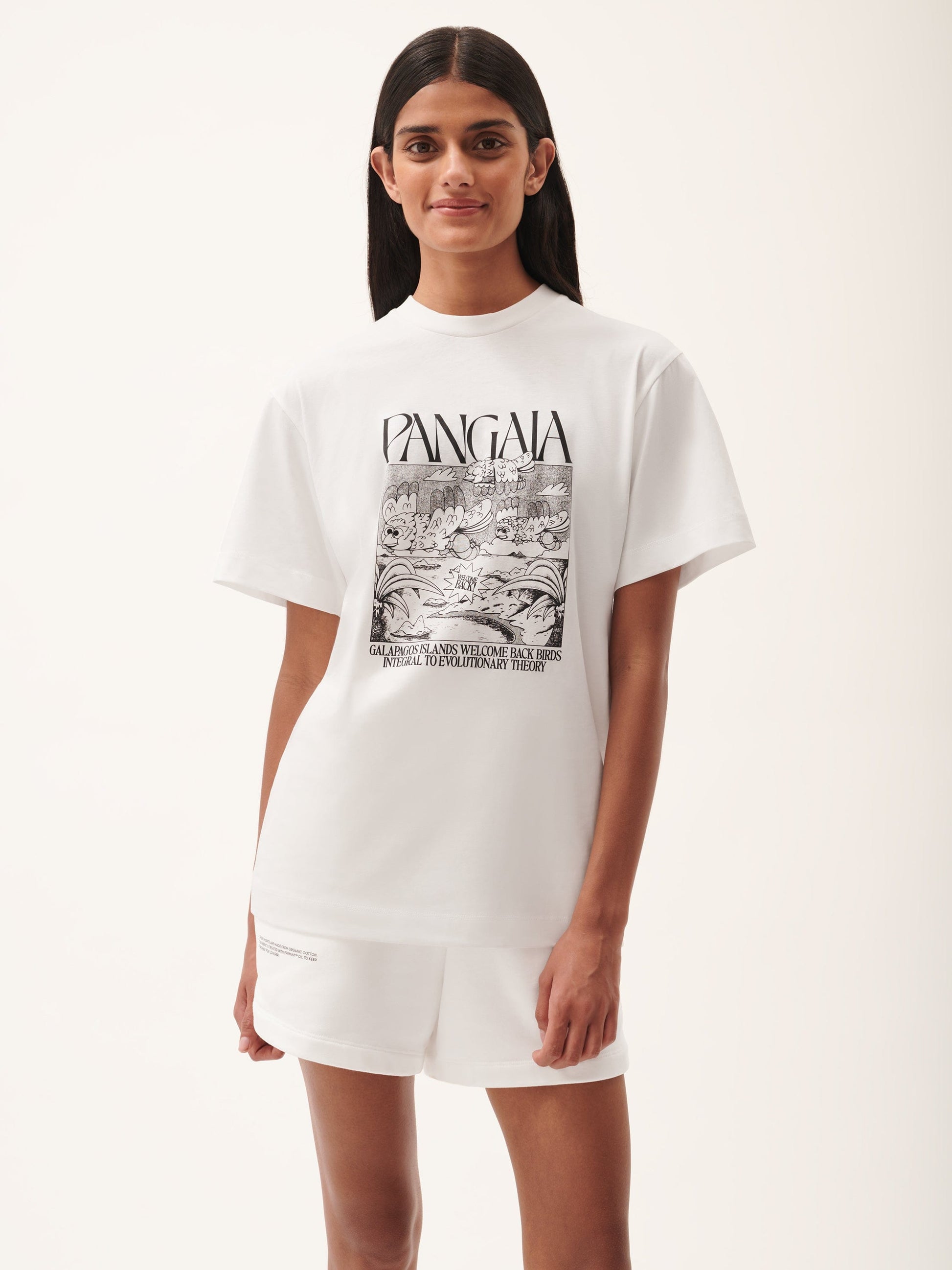  Analyzing image      Hope_Print_Graphic_T-Shirt_Off_White_female-1