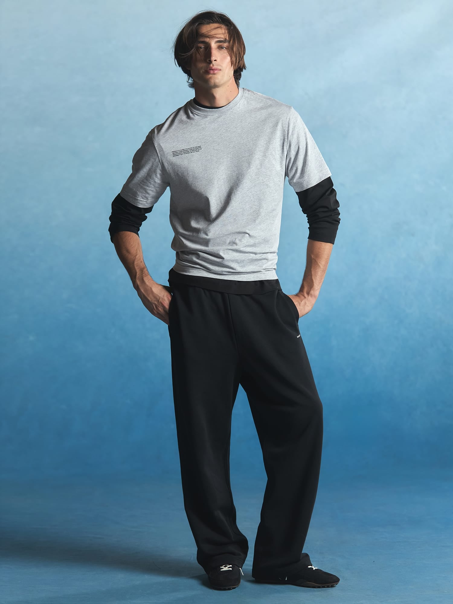 Mens Midweight Straight Leg Track Pants—Black
