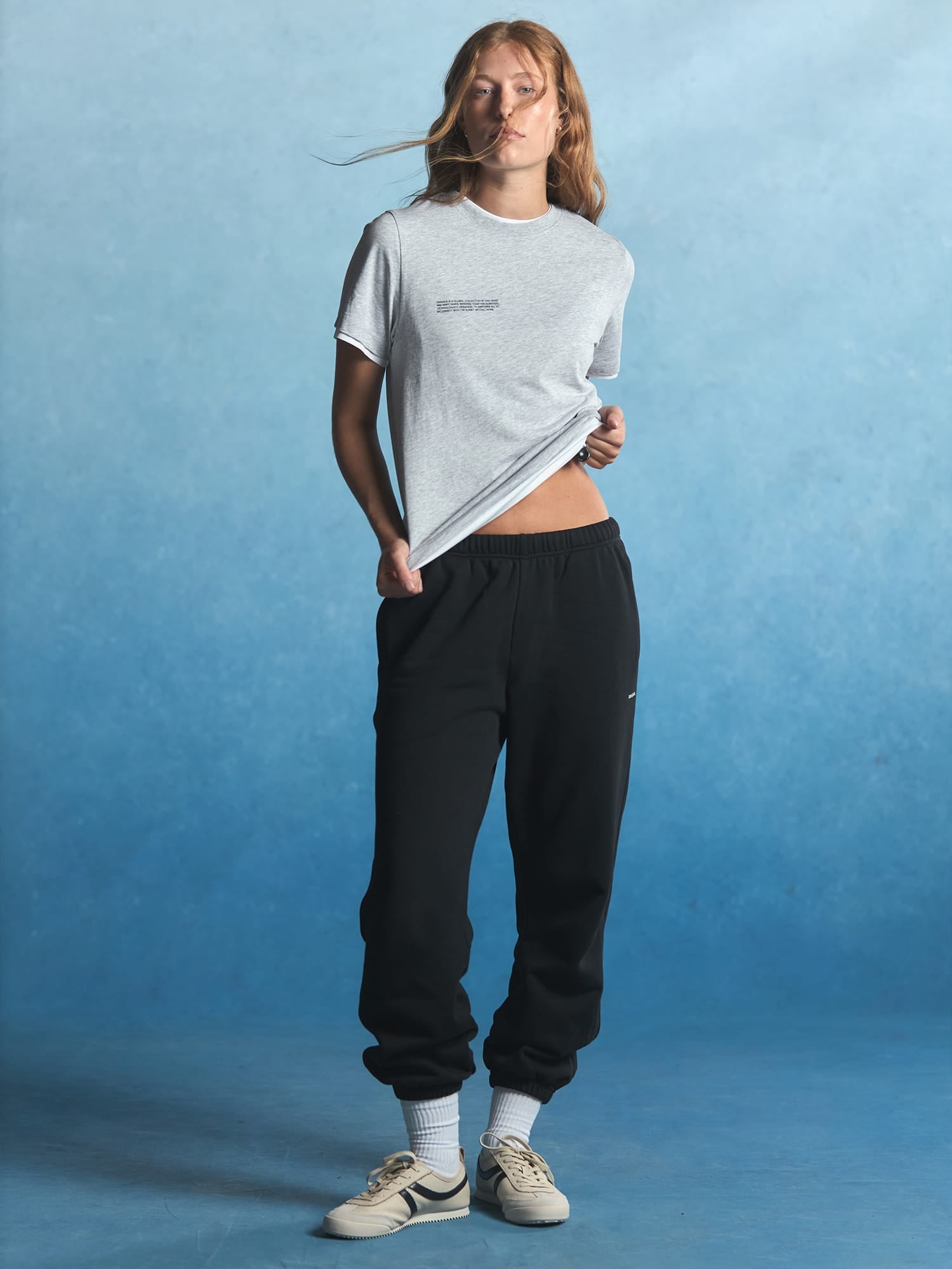 Womens Midweight Track Pants—Black