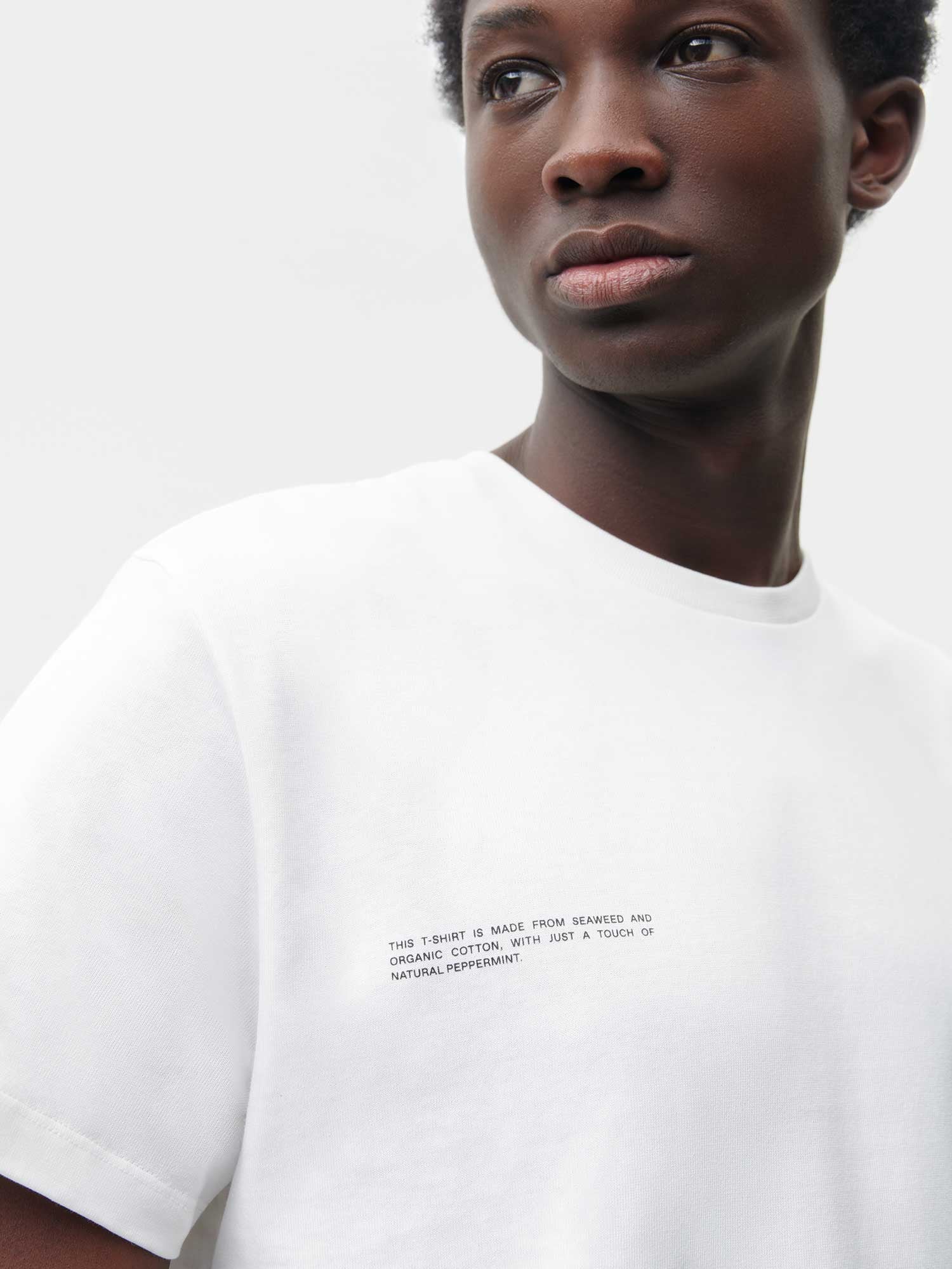 Organic-Cotton-T-Shirt-Off-White-Male-2