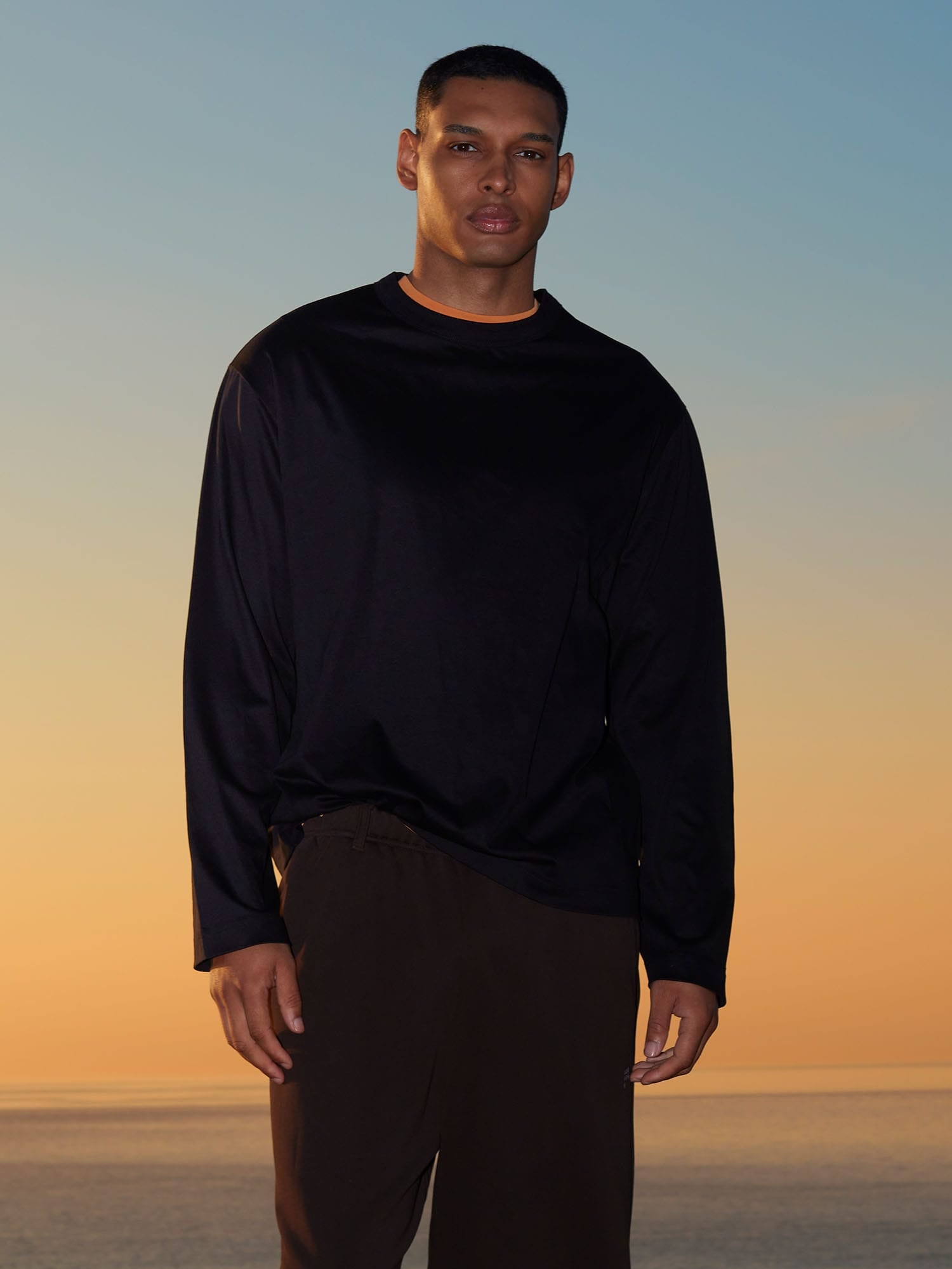Mens Midweight Sweatshirt—Black