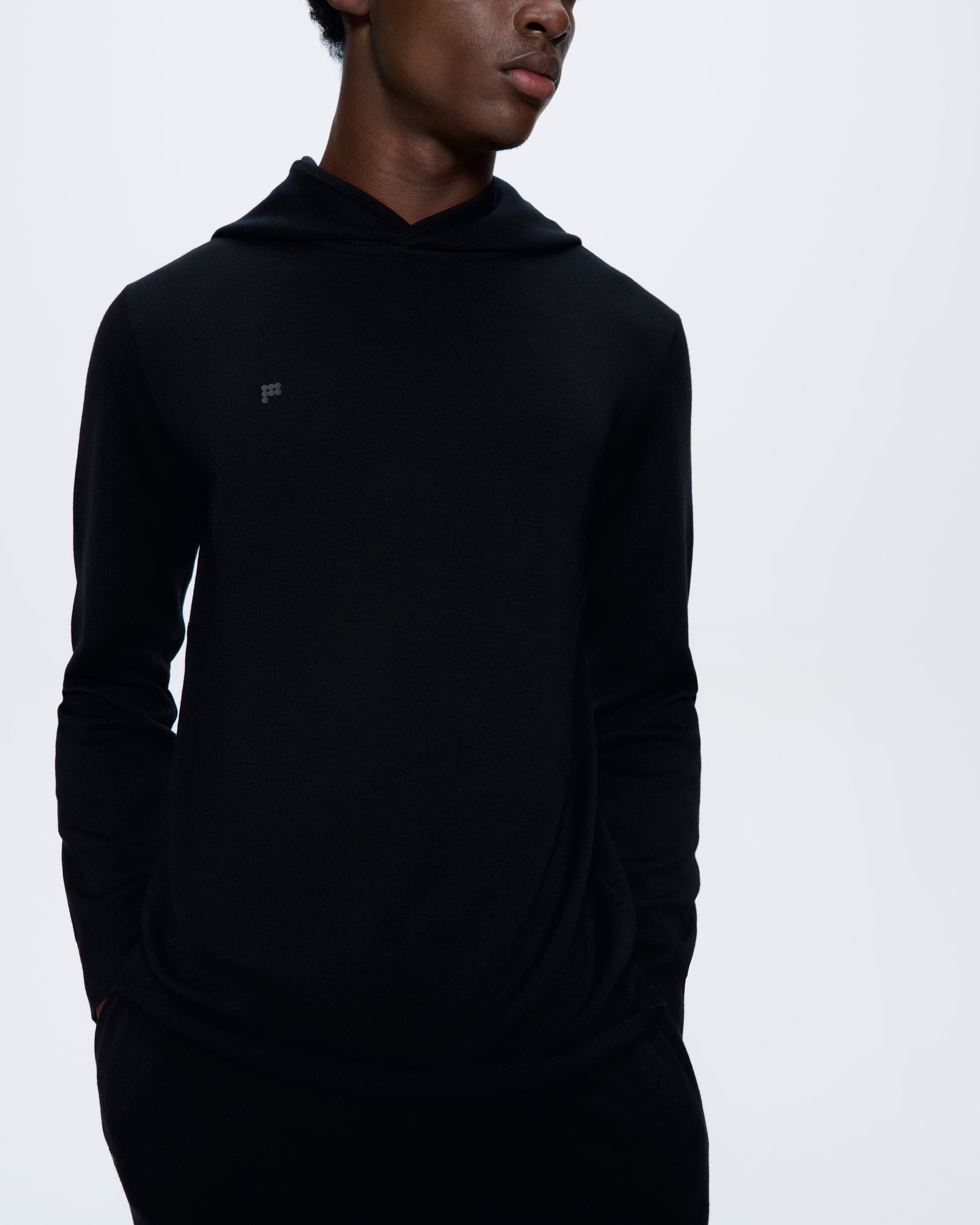 RECYCLED_MERINO_HOODIE_BLACK_MENS_FRONT