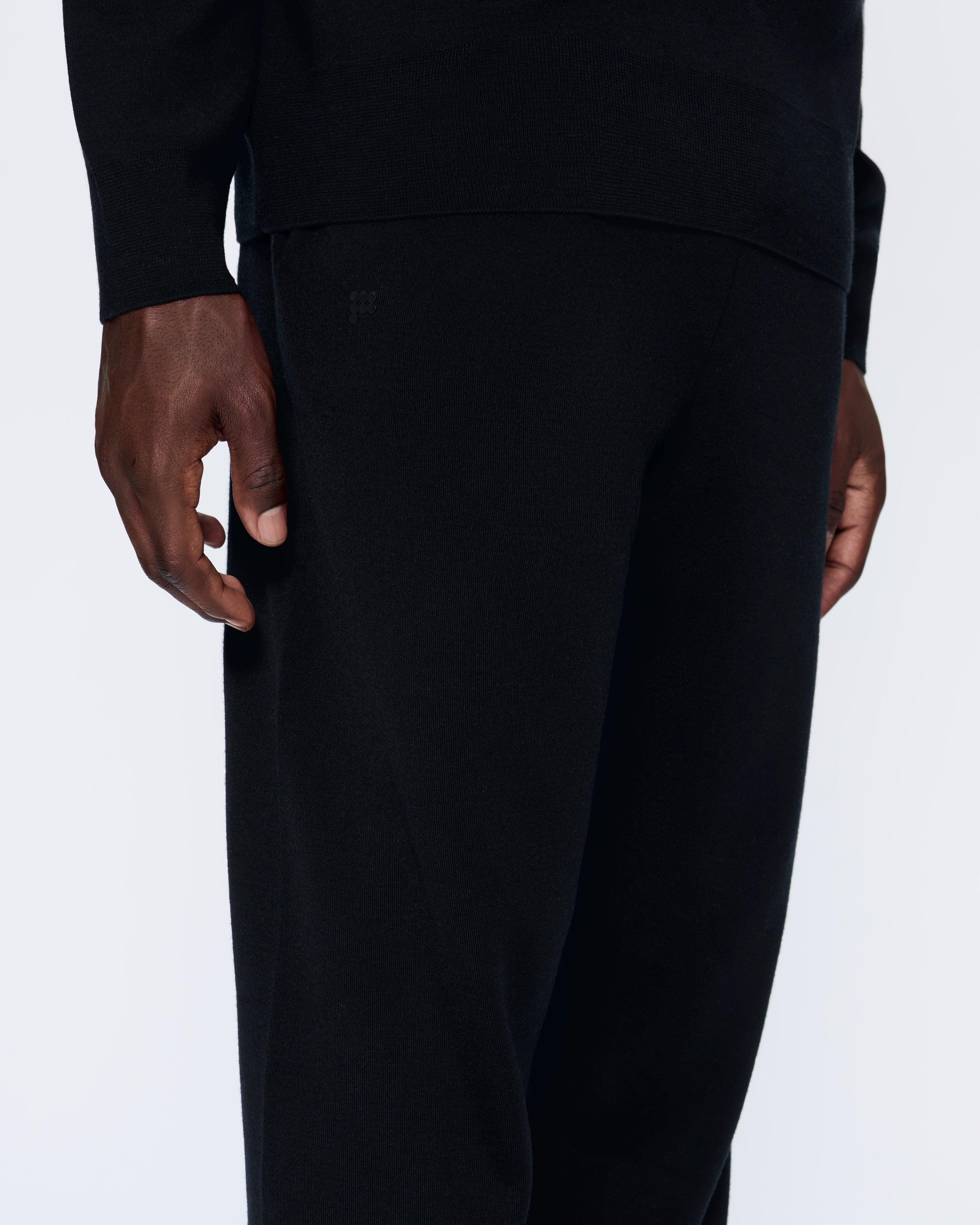 RECYCLED_MERINO_PANTS_BLACK_MENS_DETAIL