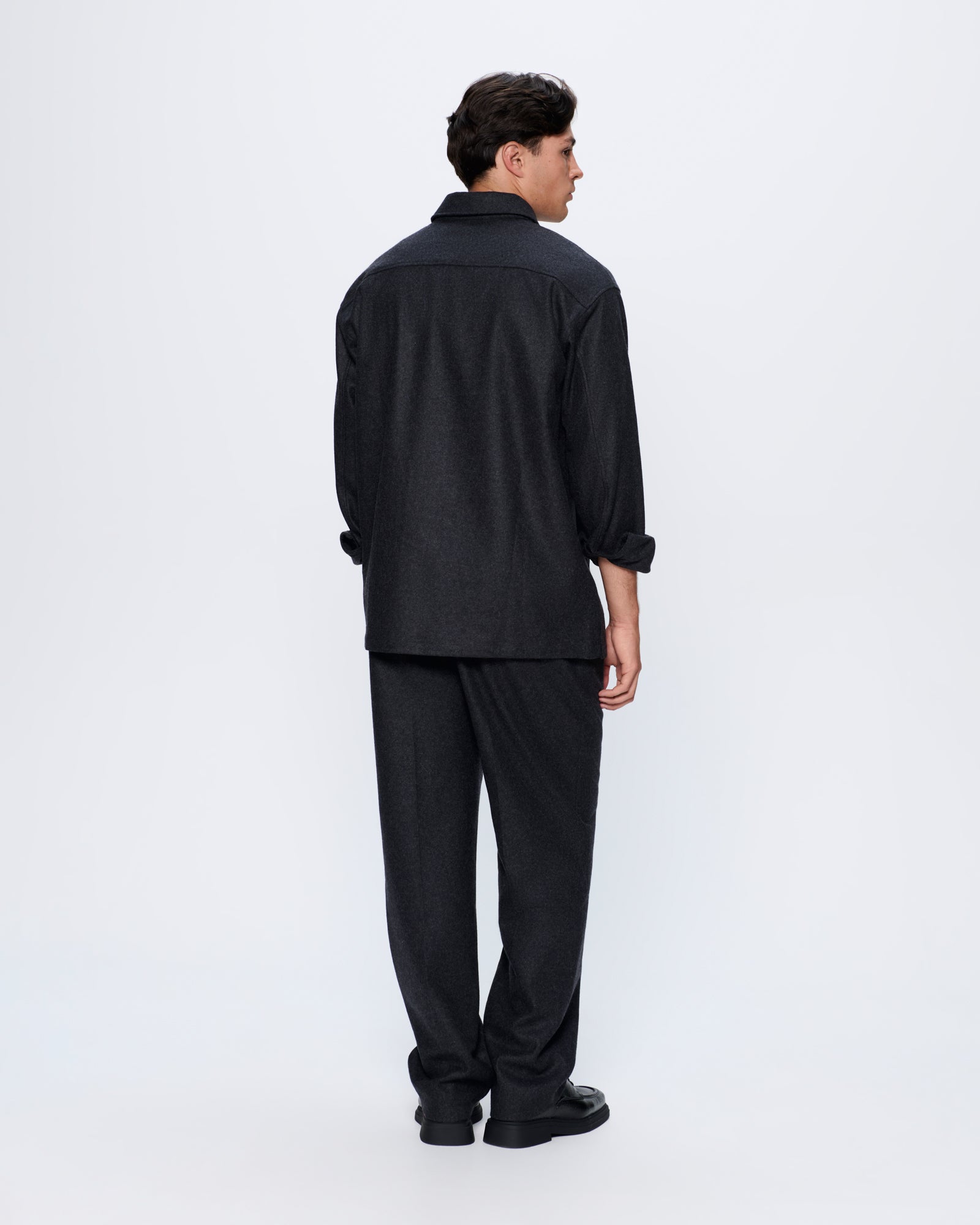 WOOL_TAILORING_TROUSERS_MERCURY_GREY_MENS_BACK